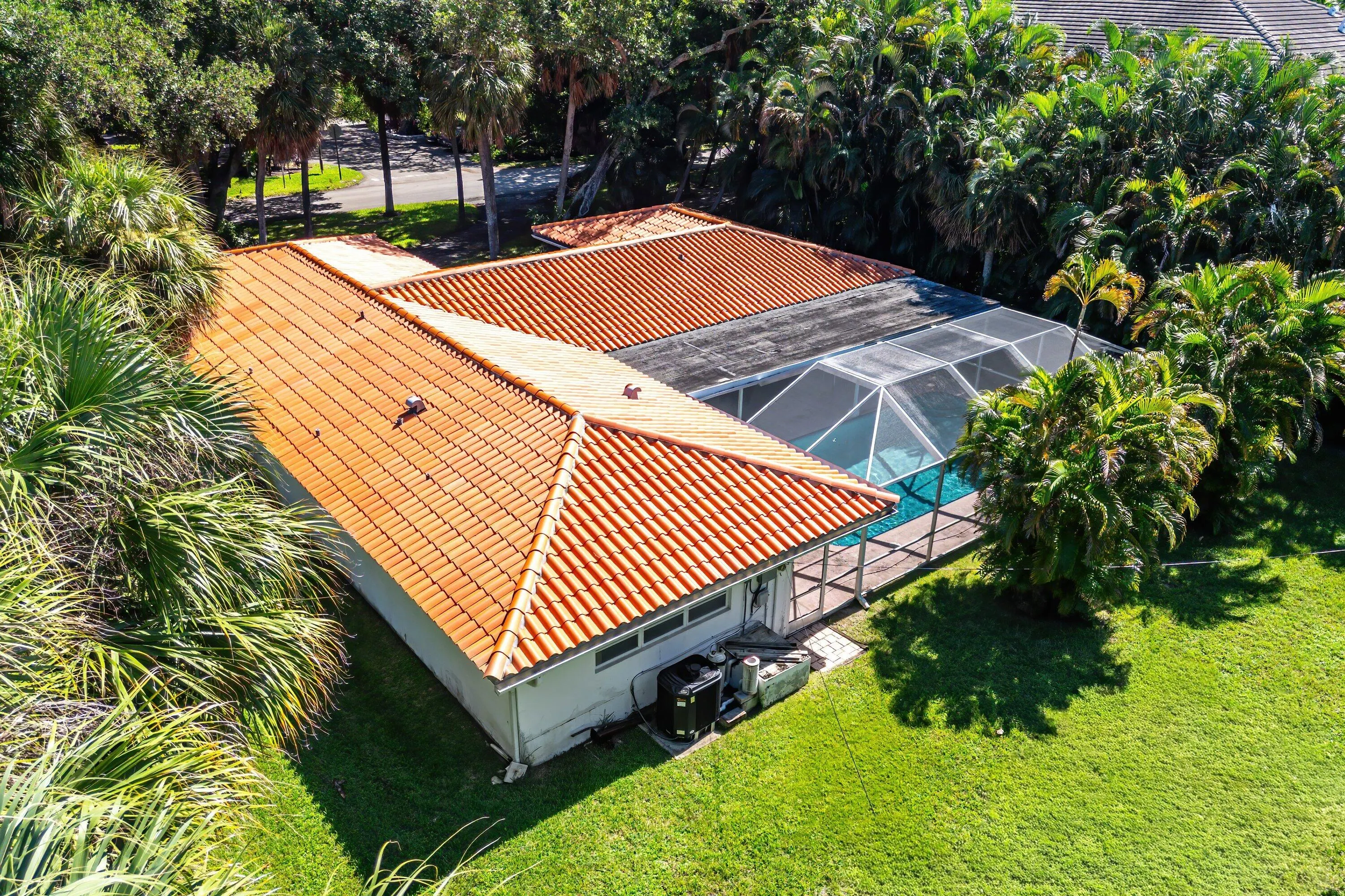 1075 Banyan Road