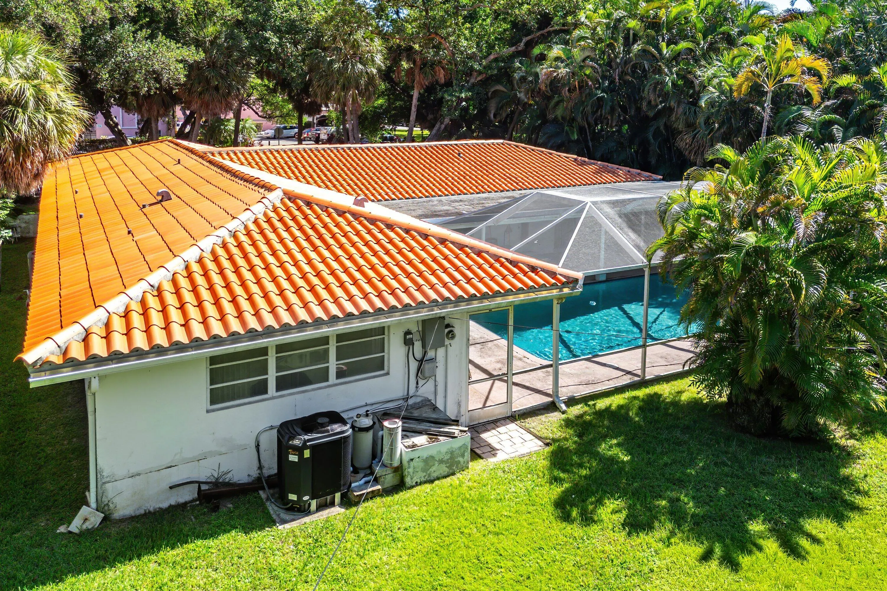1075 Banyan Road