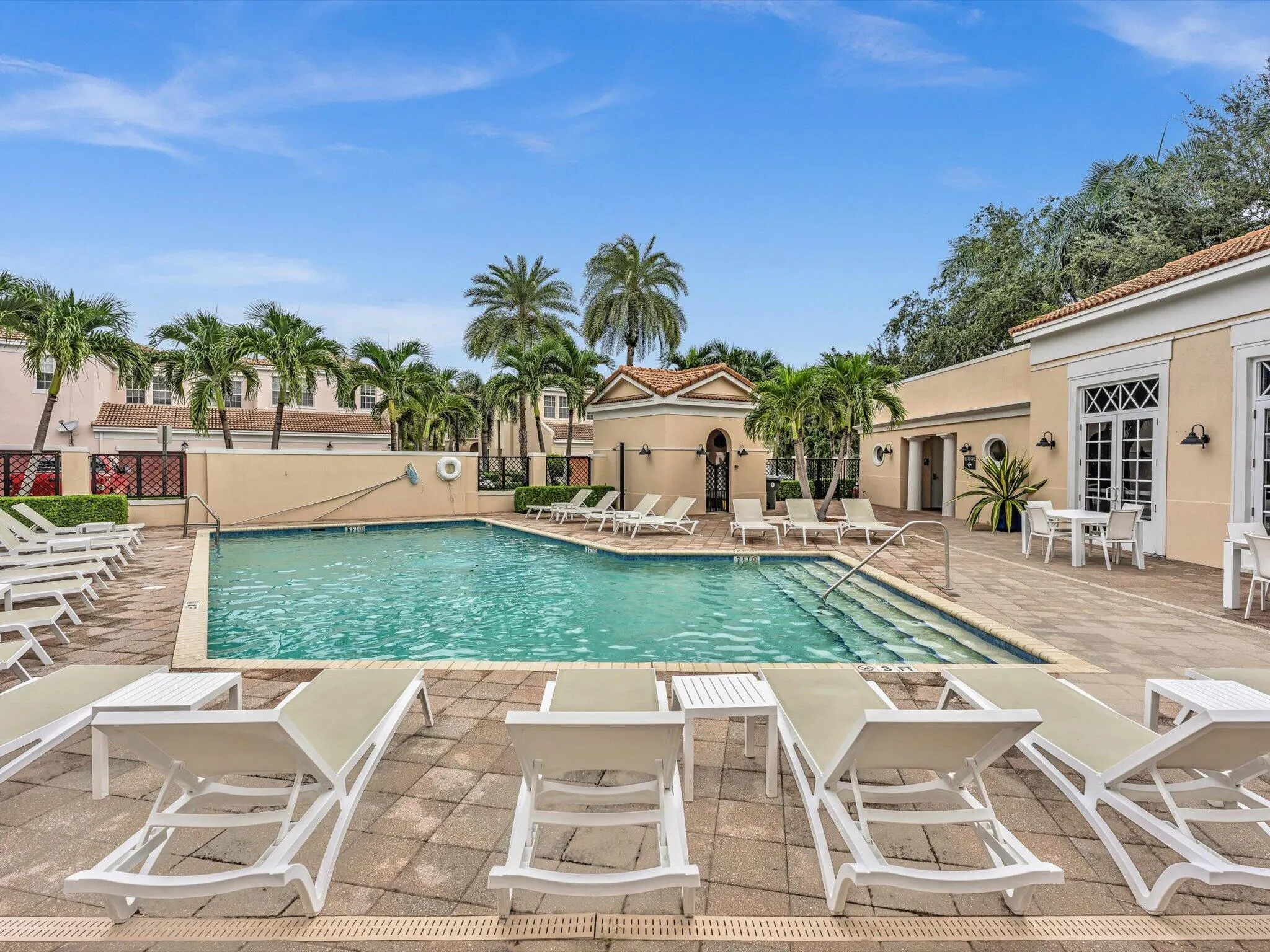 790 NW 83rd Lane