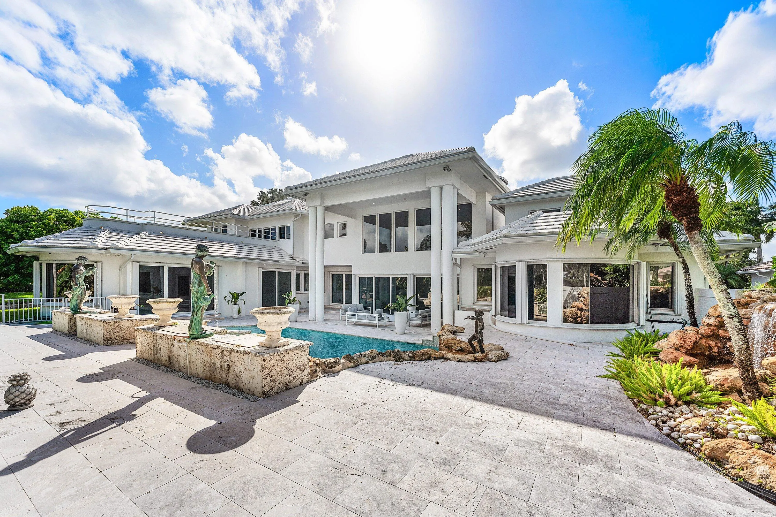 16740 Echo Hollow Circle