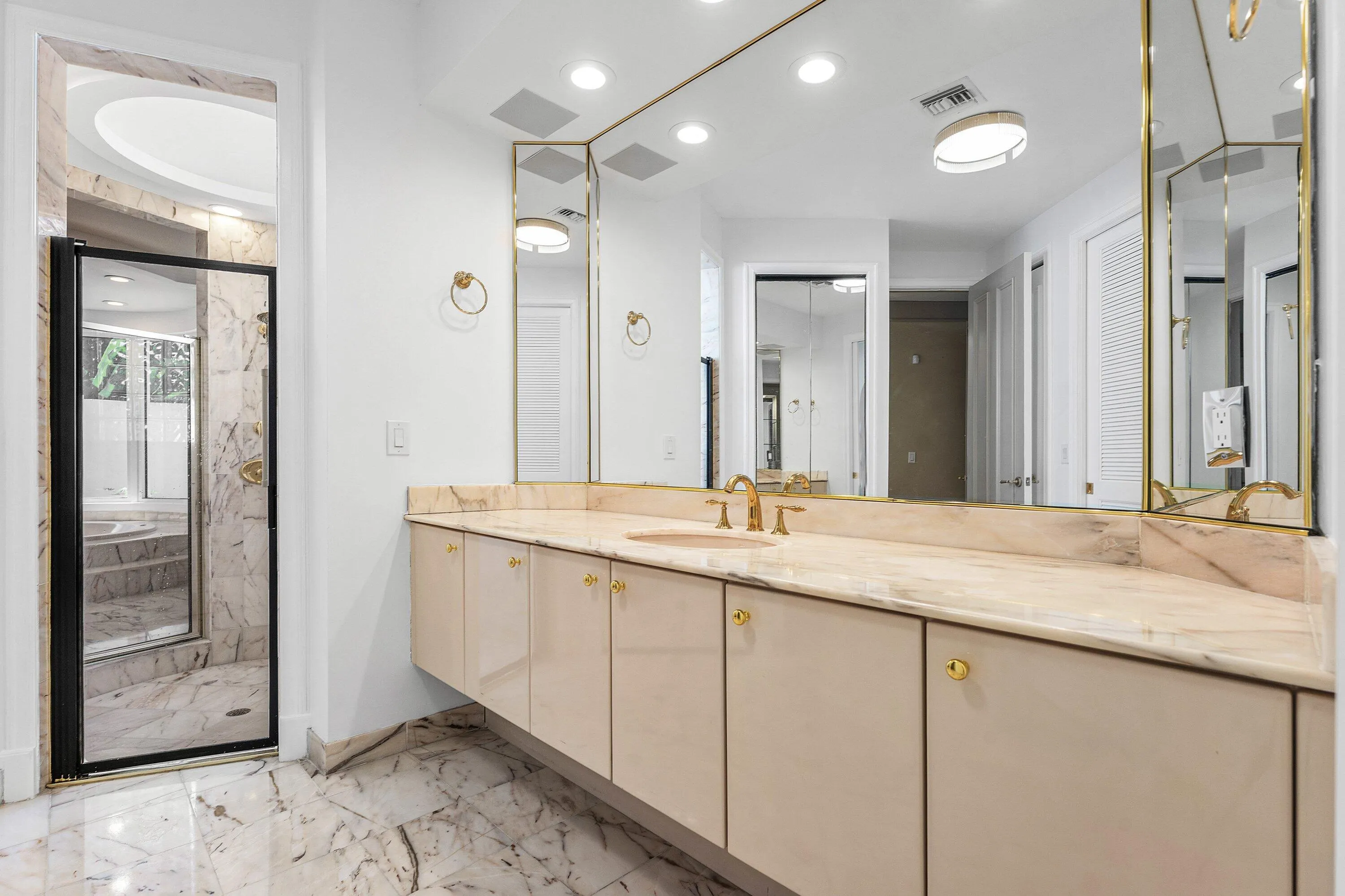 16740 Echo Hollow Circle