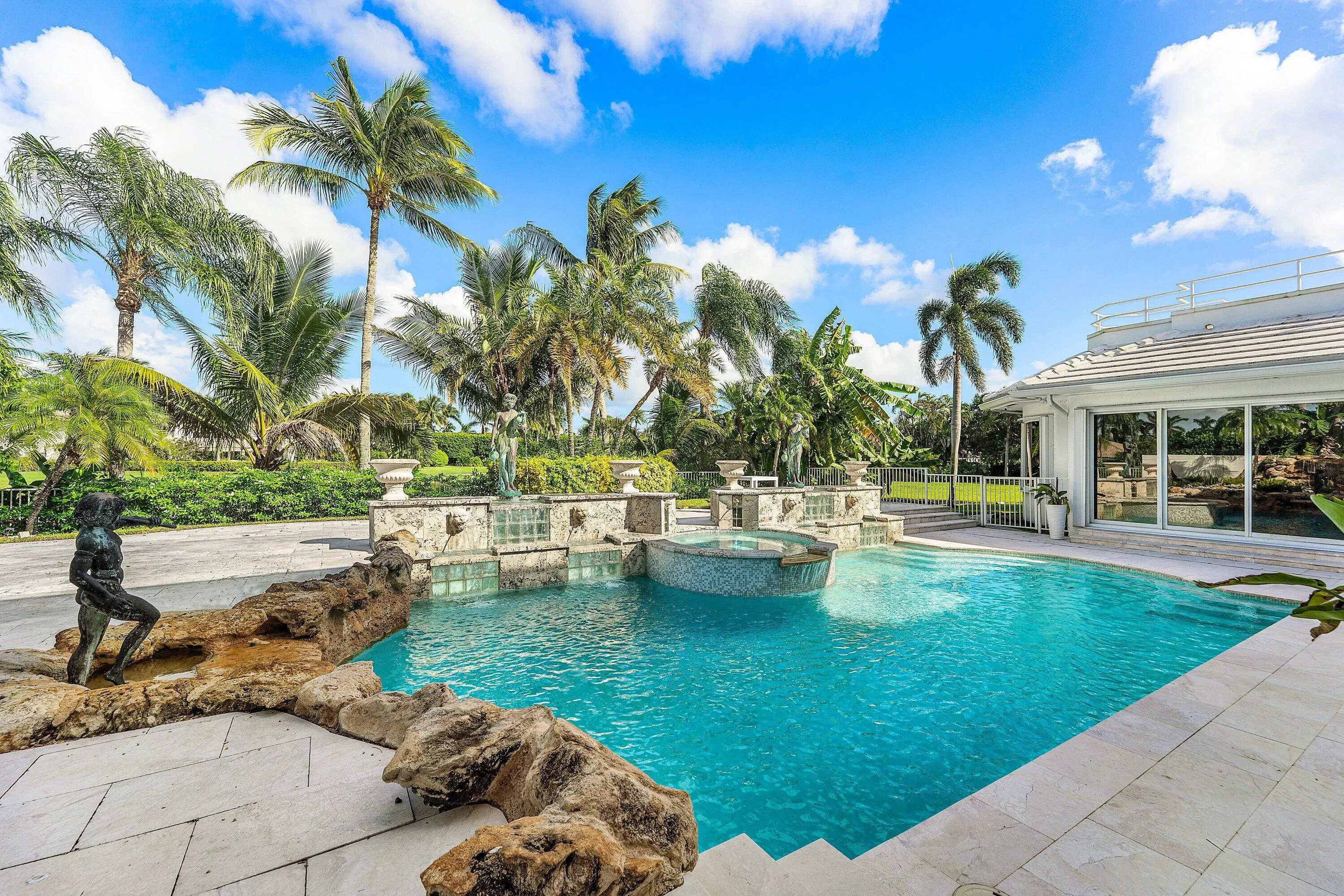 16740 Echo Hollow Circle
