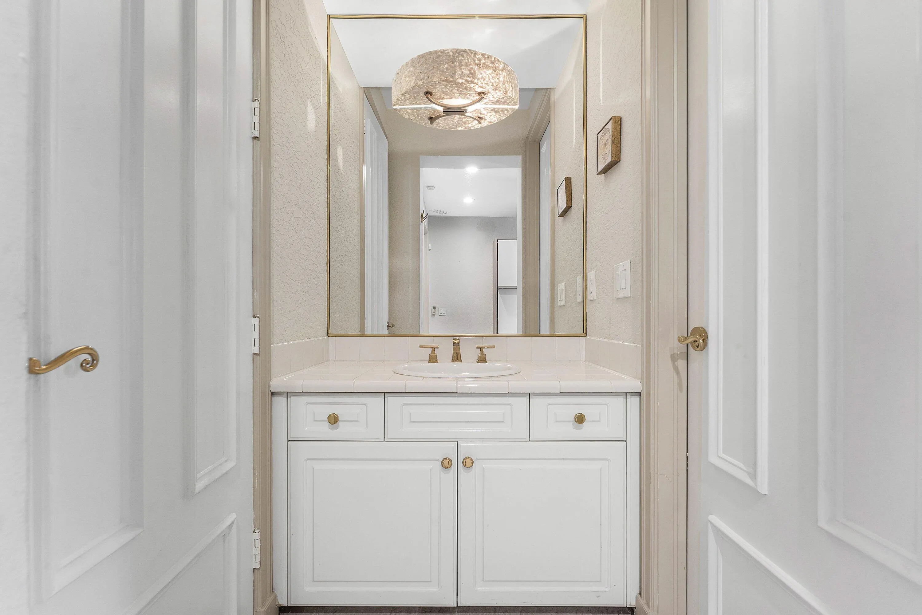 16740 Echo Hollow Circle