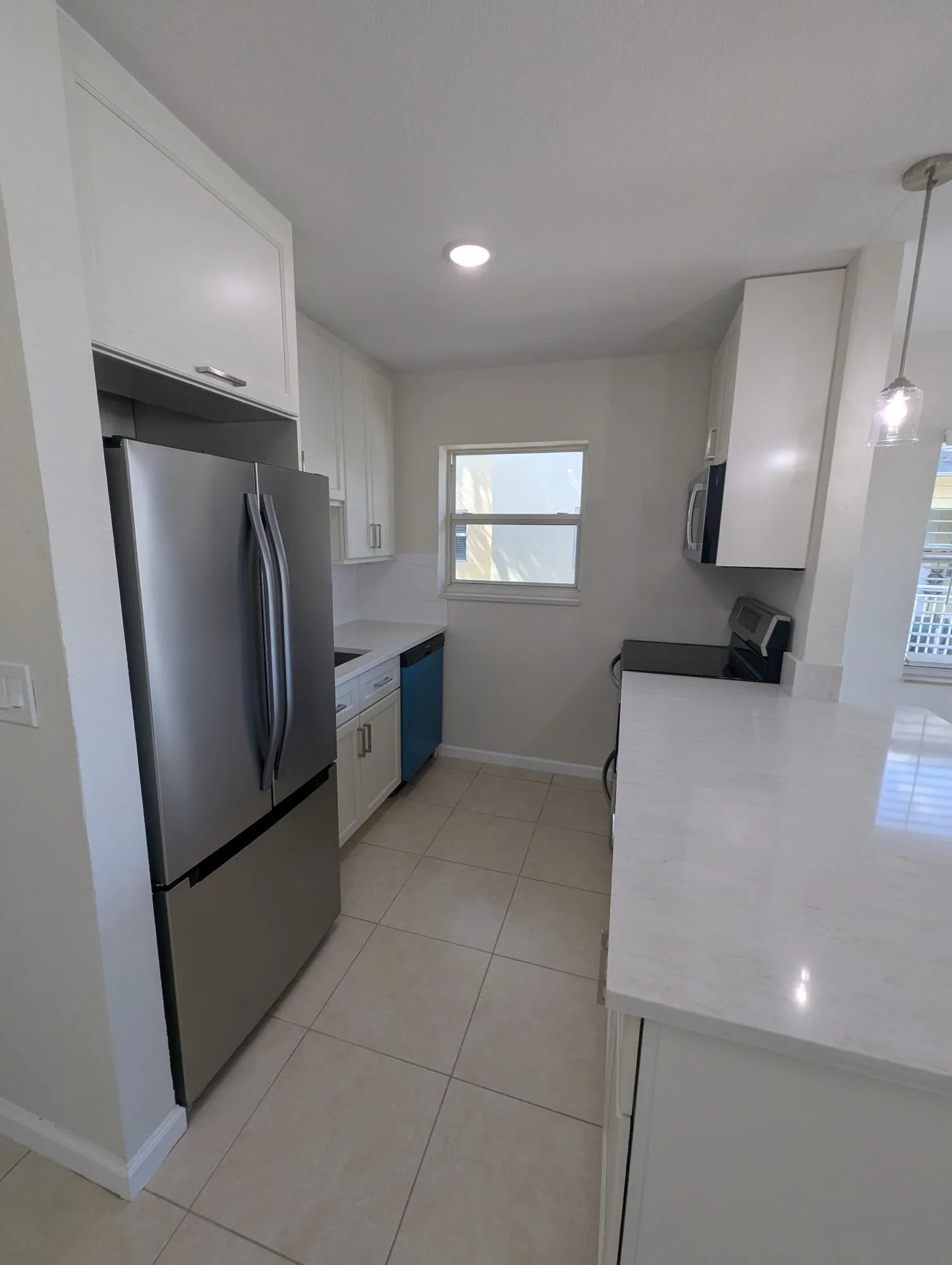 2120 NE 42ND Court #5