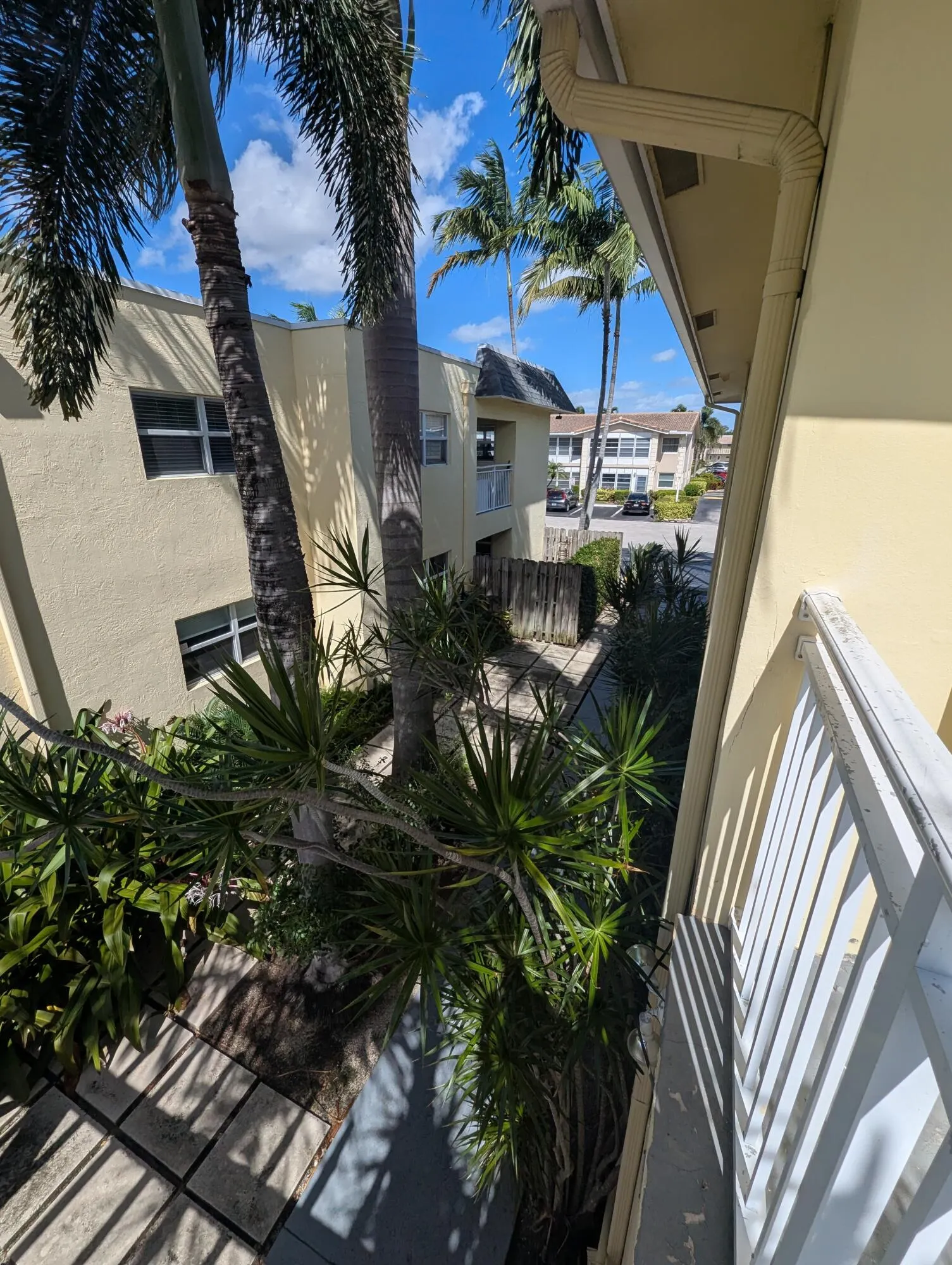 2120 NE 42ND Court #5