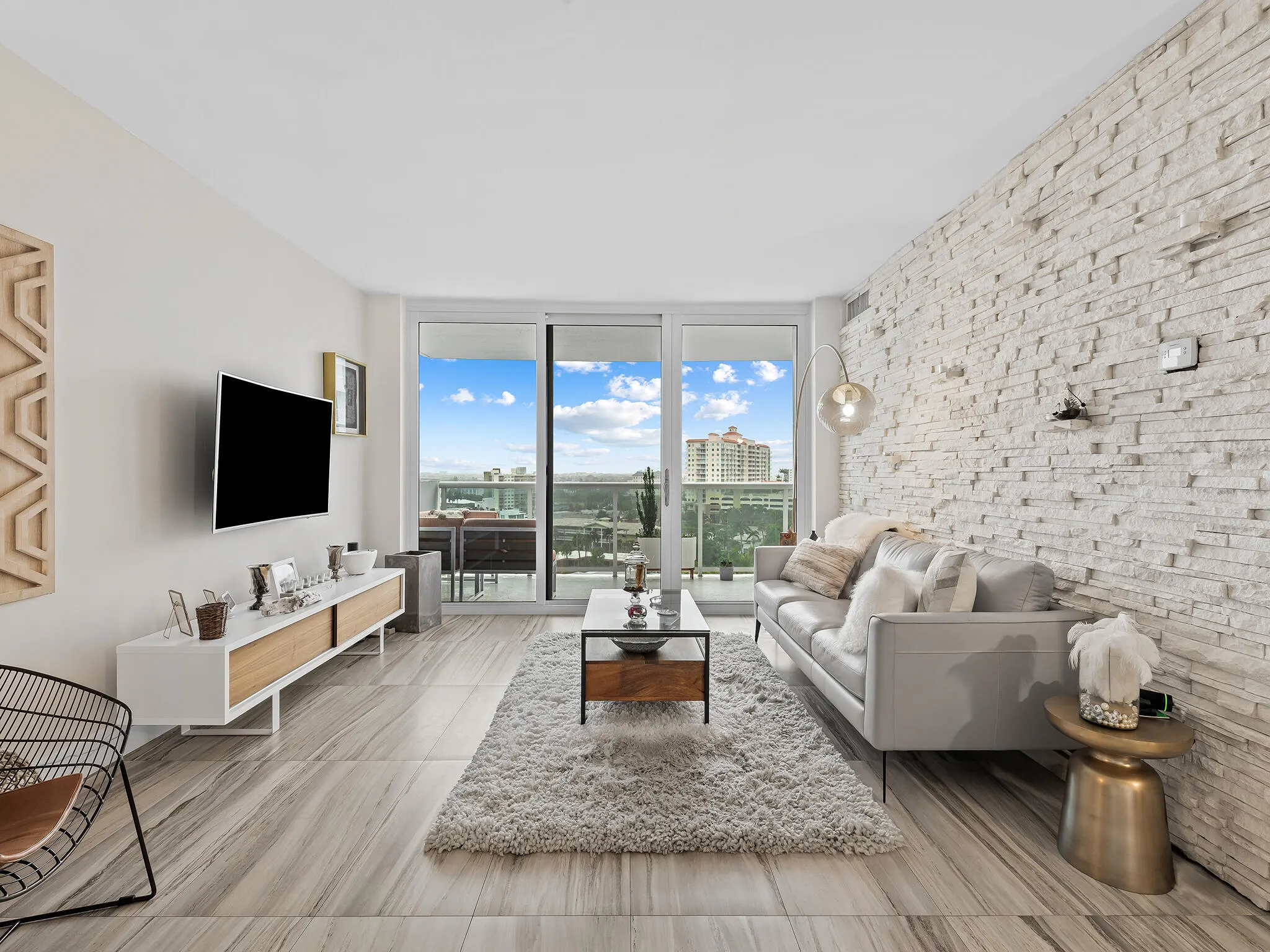 2715 N OCEAN Boulevard #10F