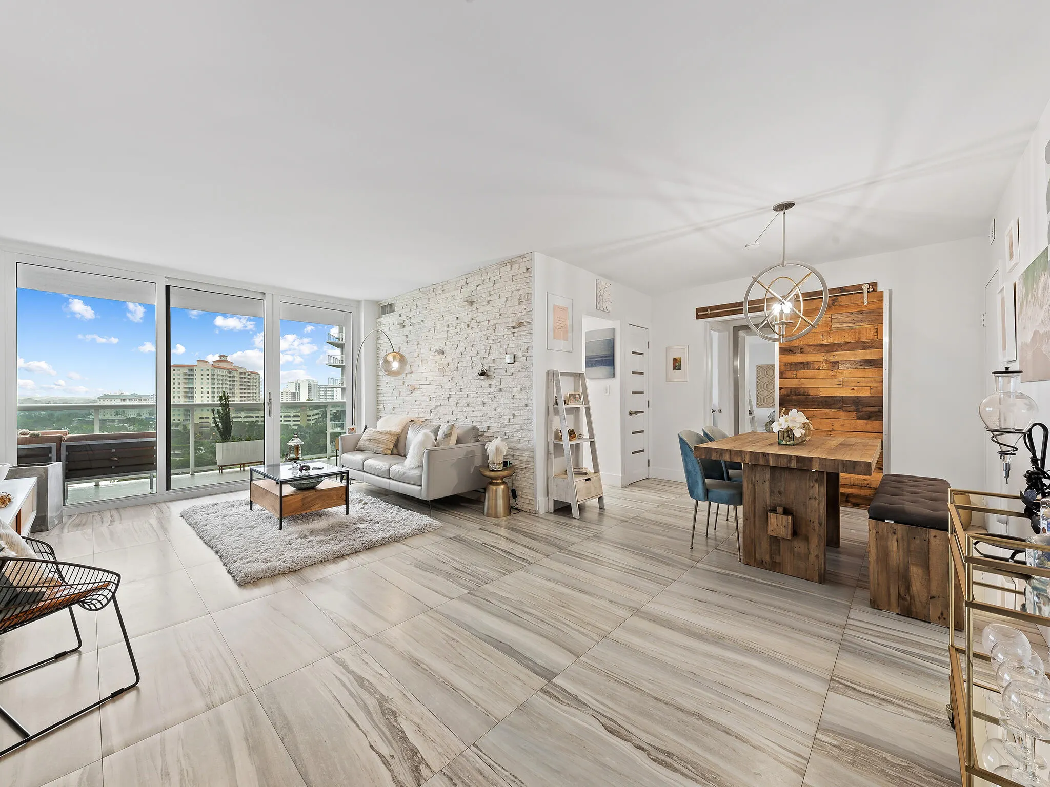 2715 N OCEAN Boulevard #10F