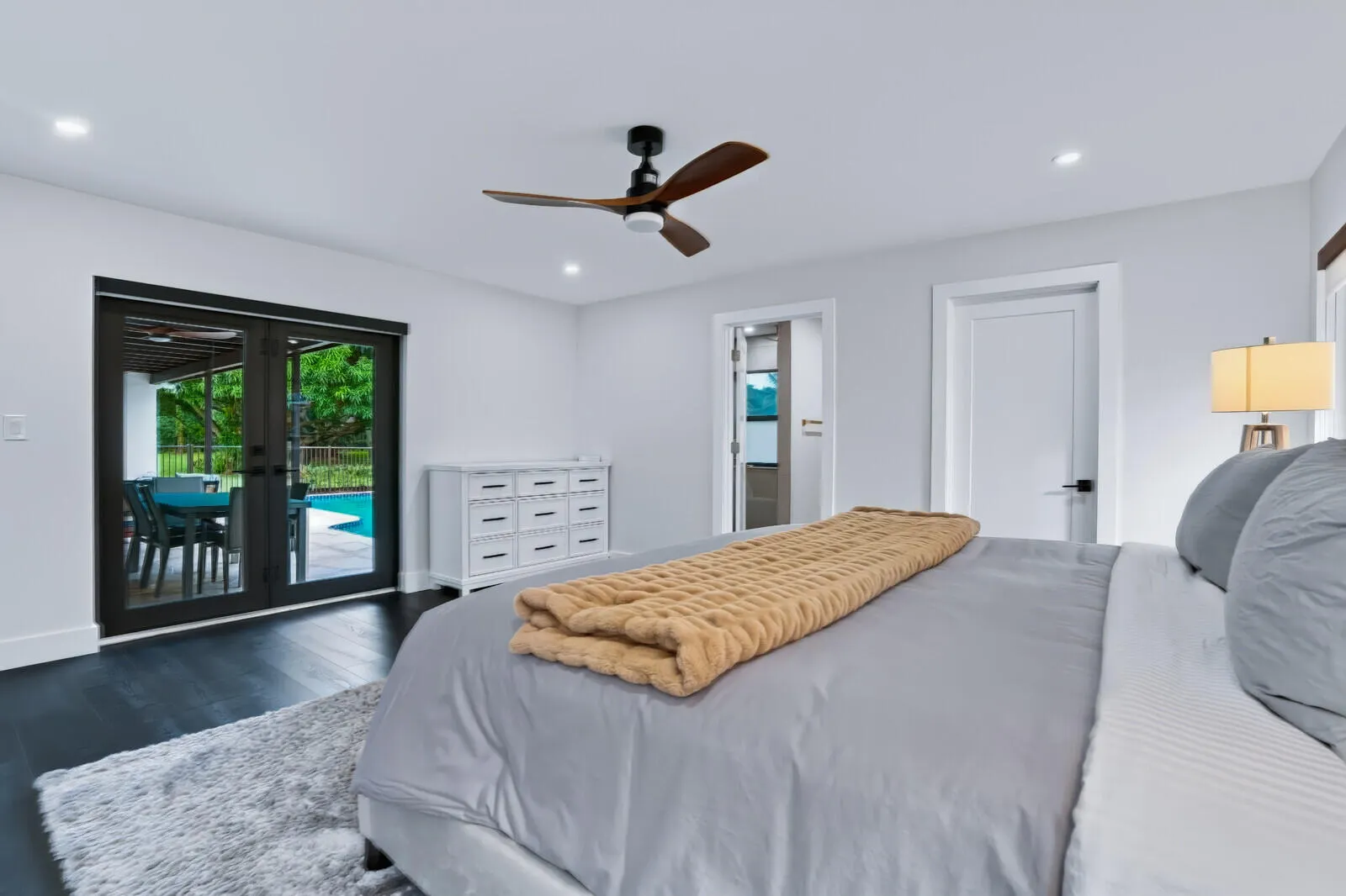 2708 NW 26th Circle