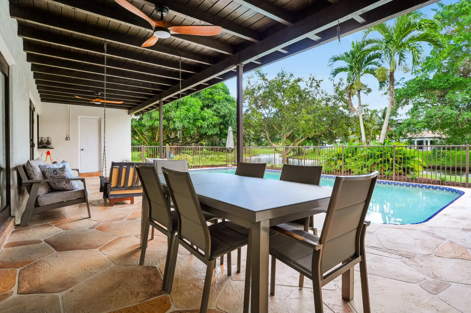 2708 NW 26th Circle