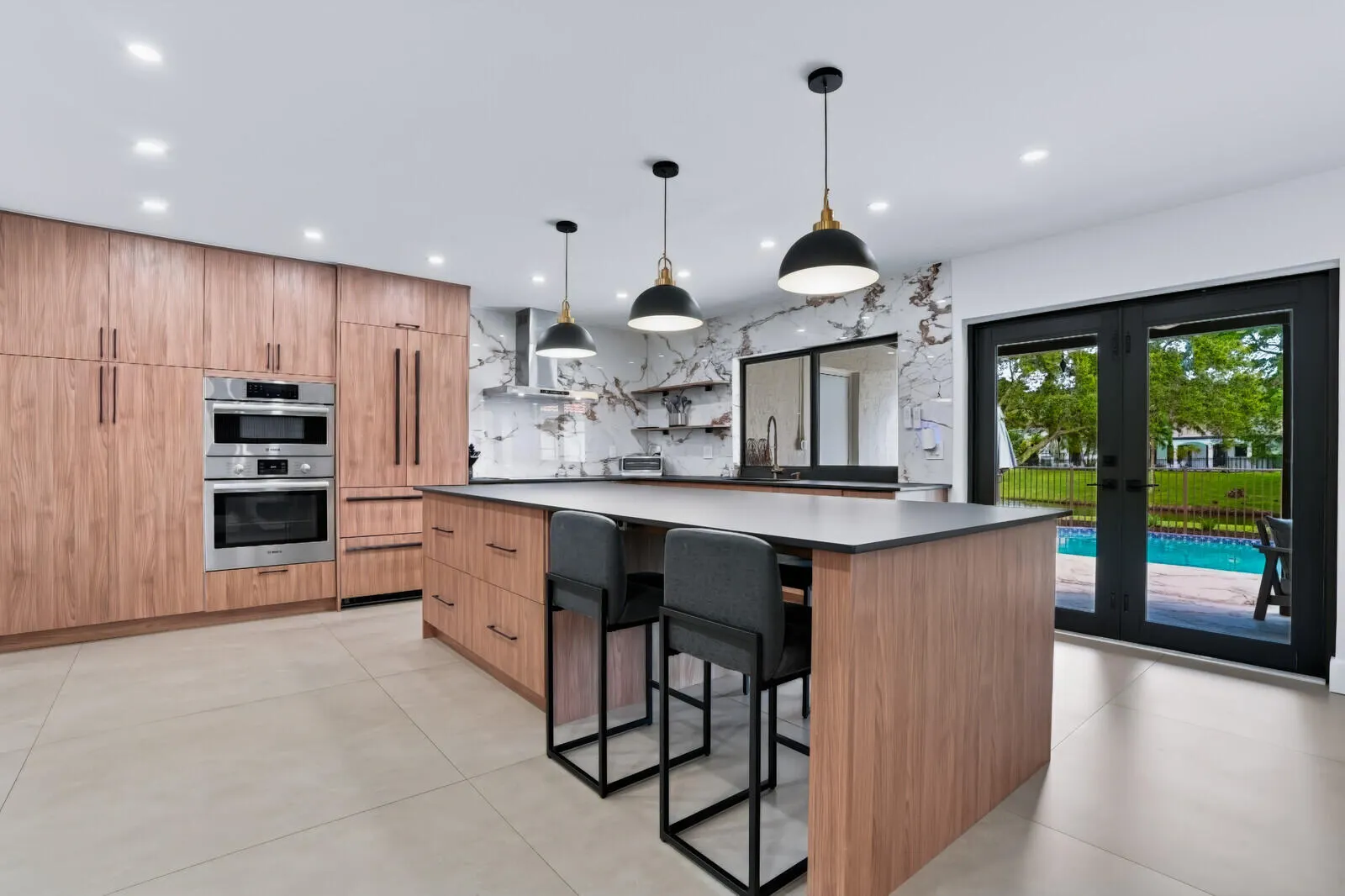 2708 NW 26th Circle