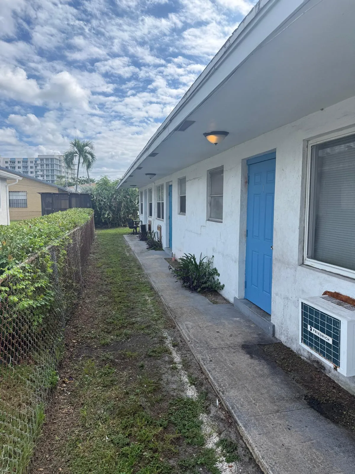 616 NW 3rd Avenue #1-3
