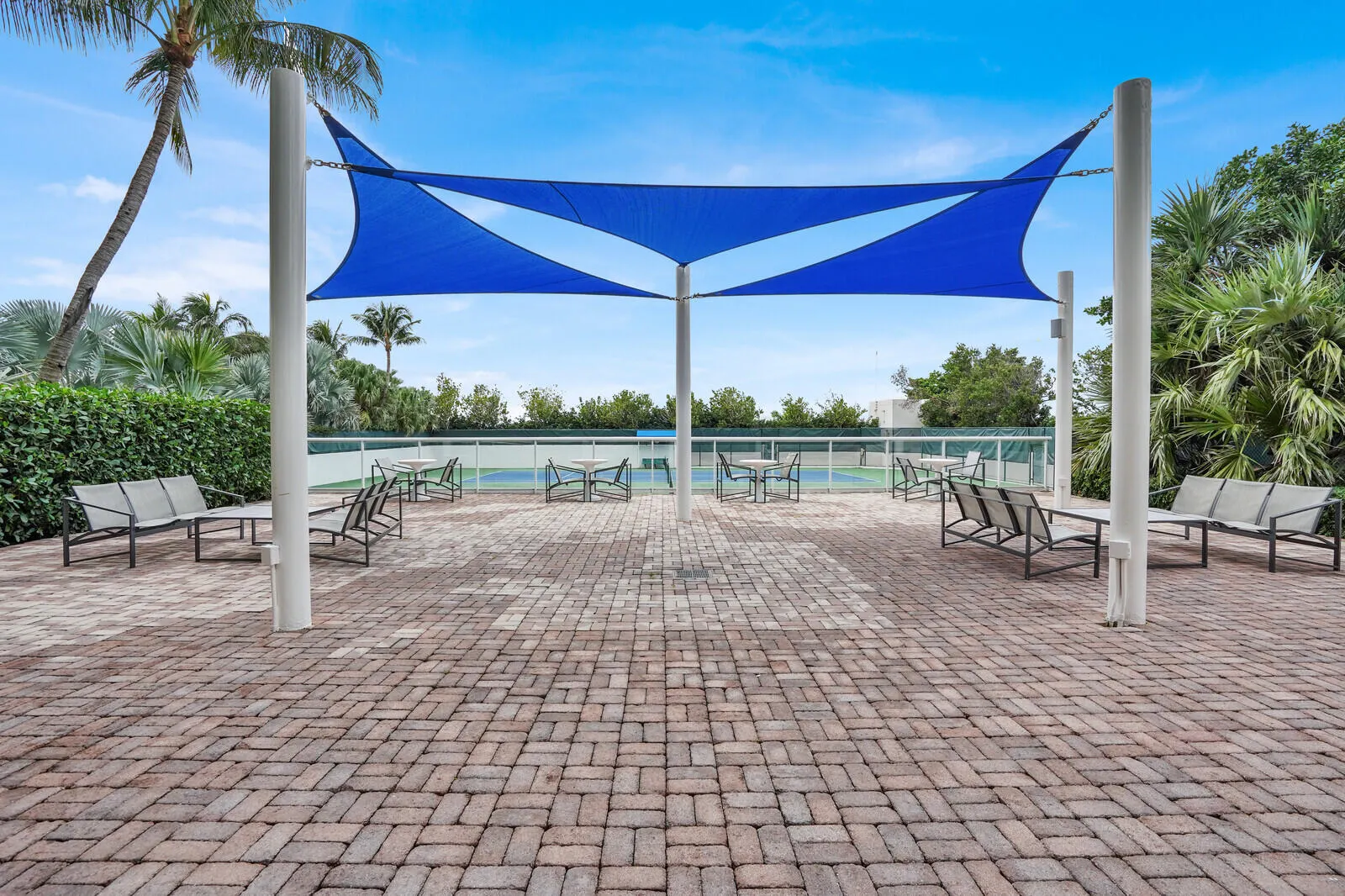 1 N Ocean Boulevard #1207