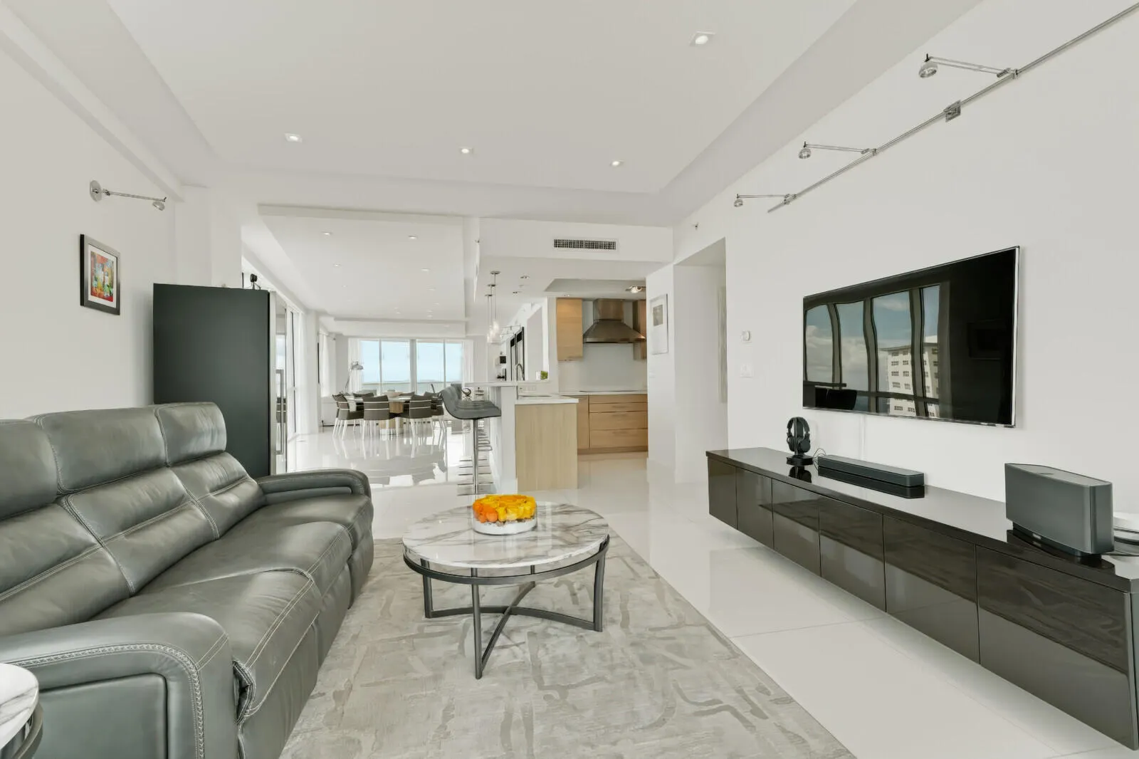 1 N Ocean Boulevard #1207