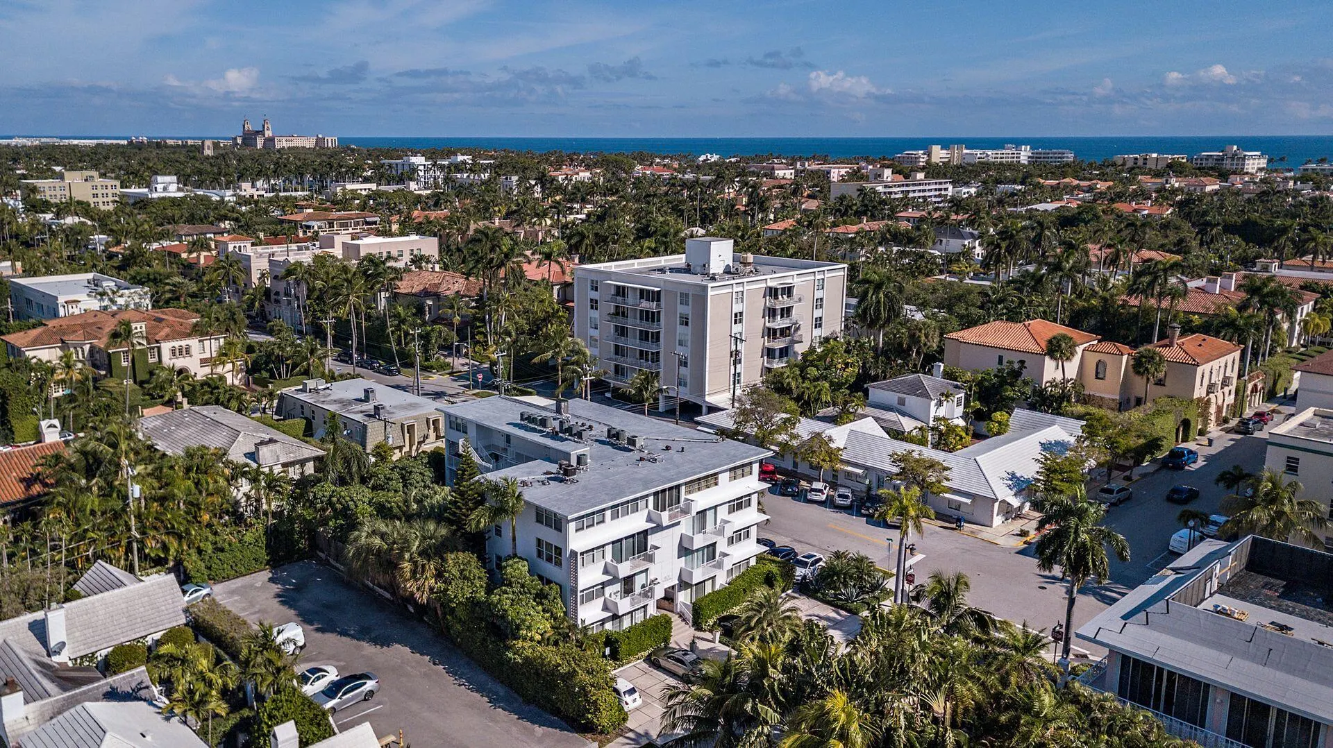 401 PERUVIAN Avenue #1050
