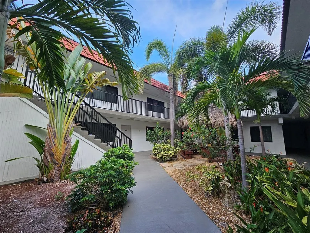 2201 NE 36TH Street #210