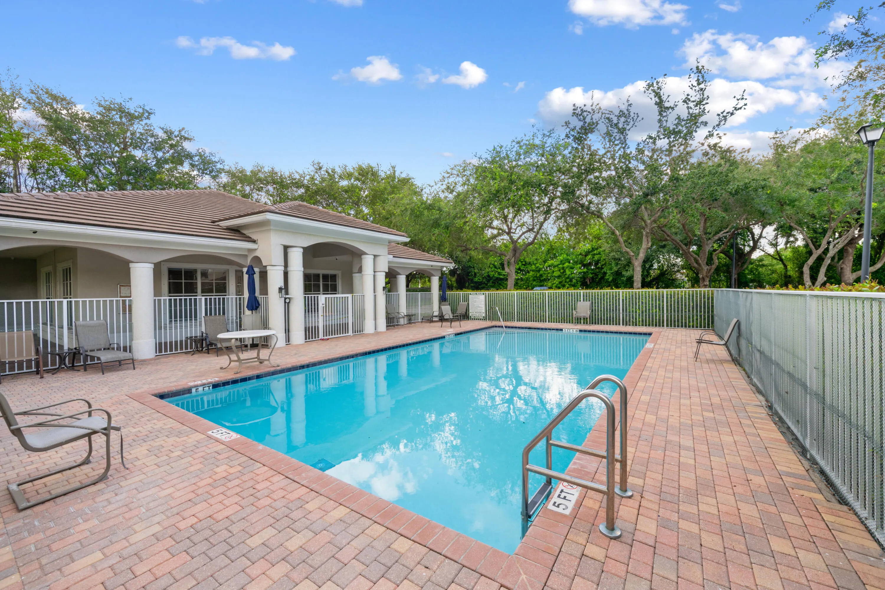 6435 BELLA Circle #201