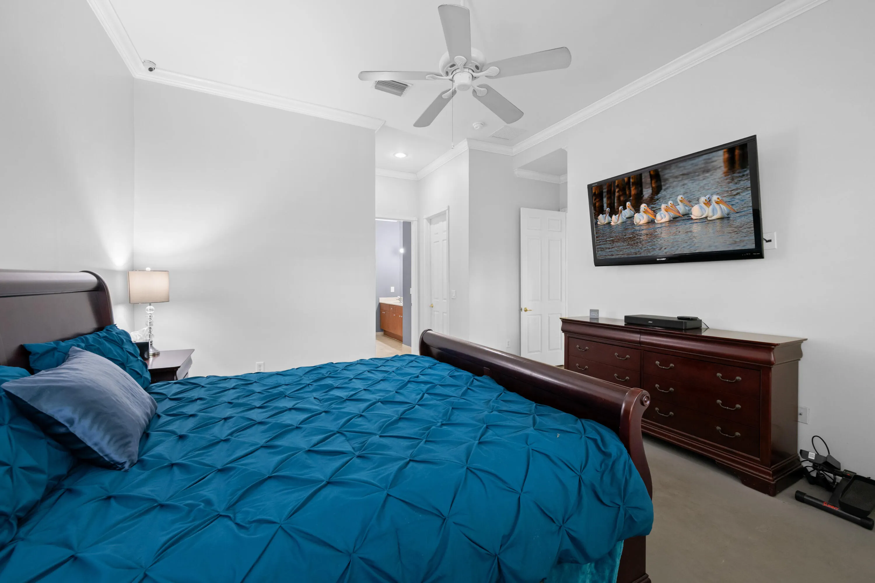 6435 BELLA Circle #201