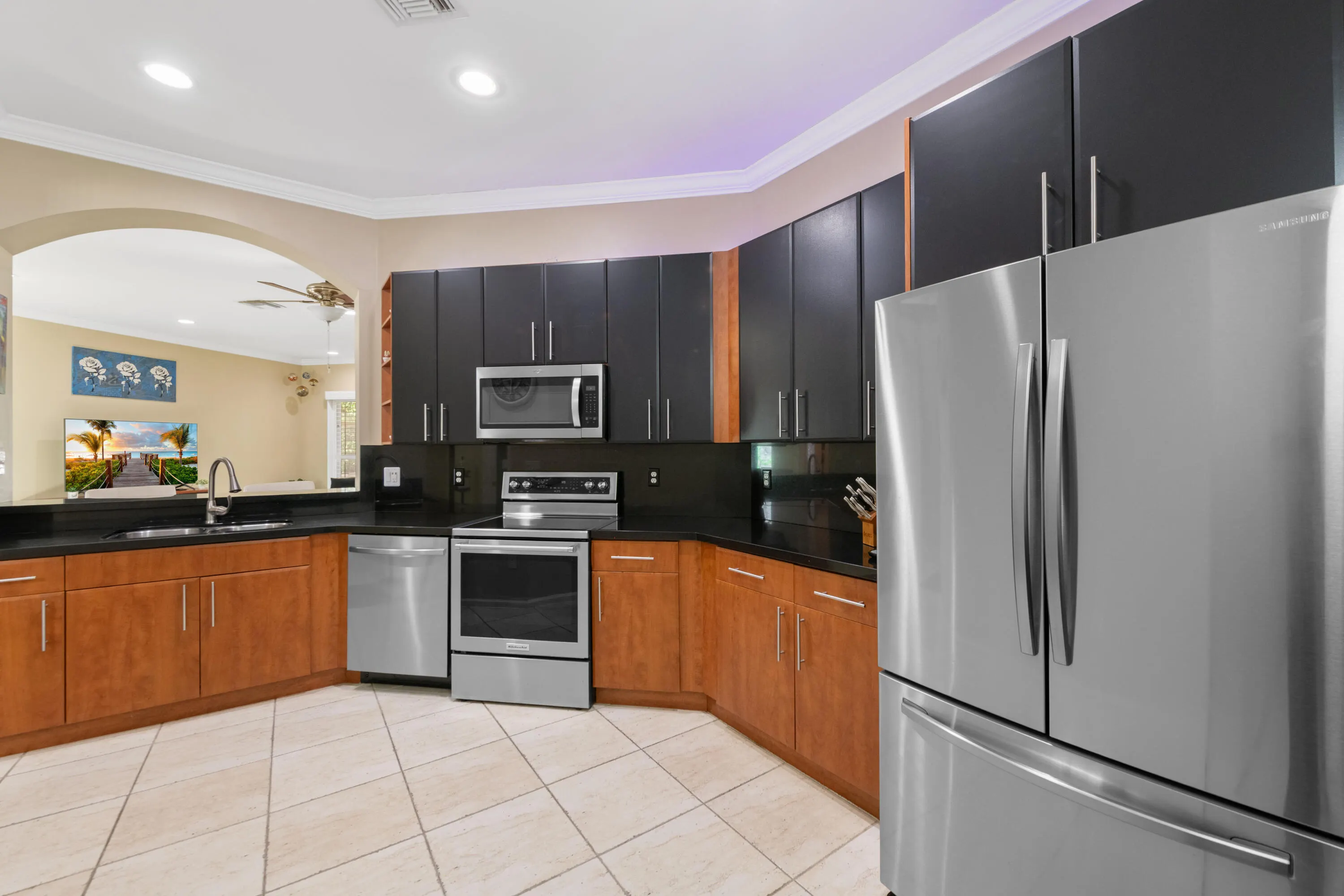 6435 BELLA Circle #201