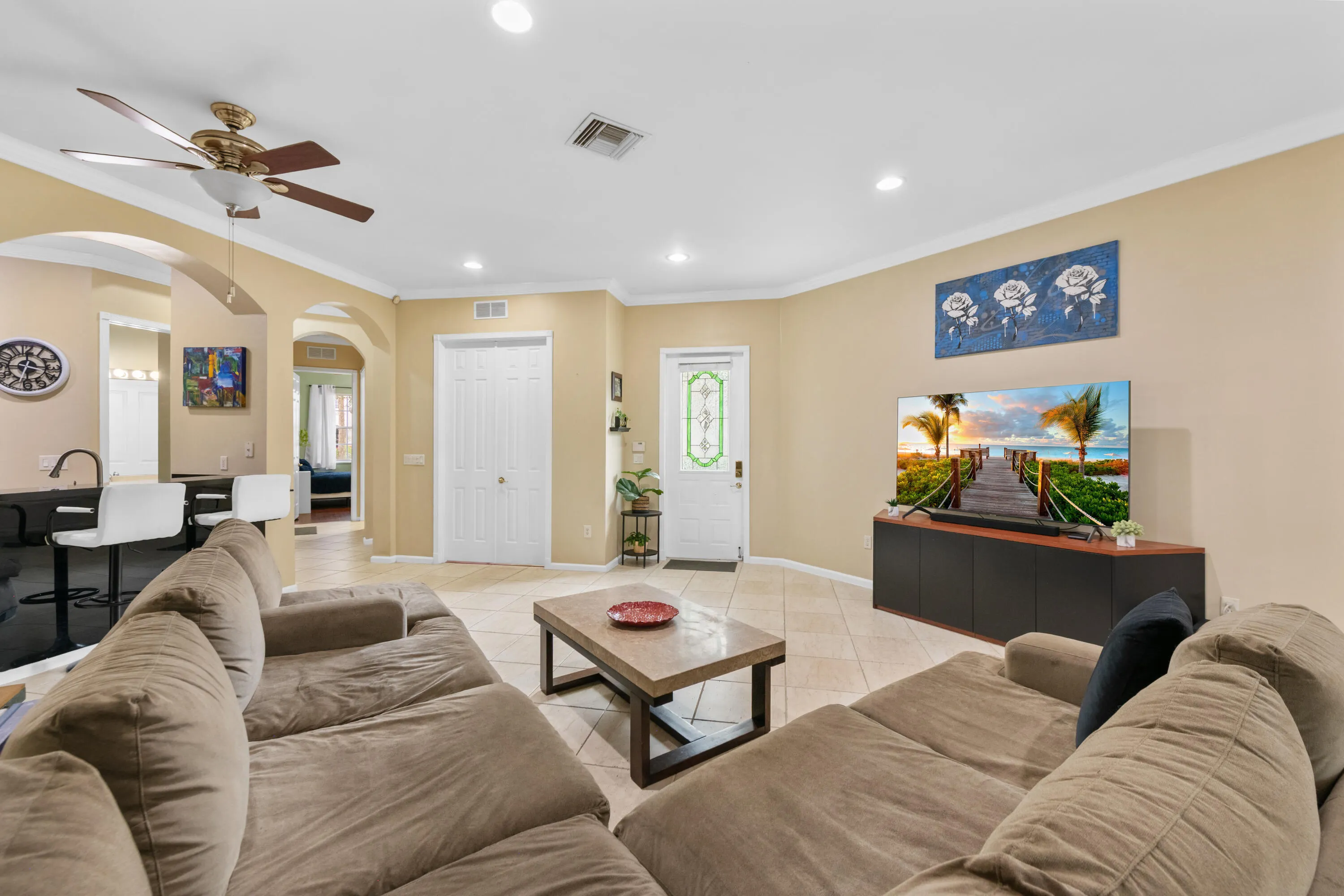 6435 BELLA Circle #201