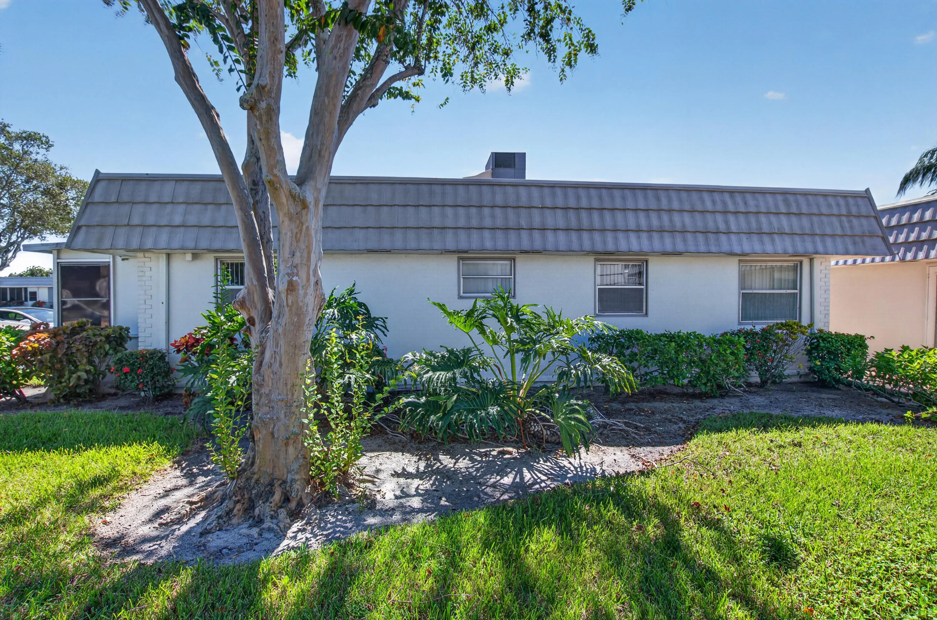 152 VALENCIA G Boulevard