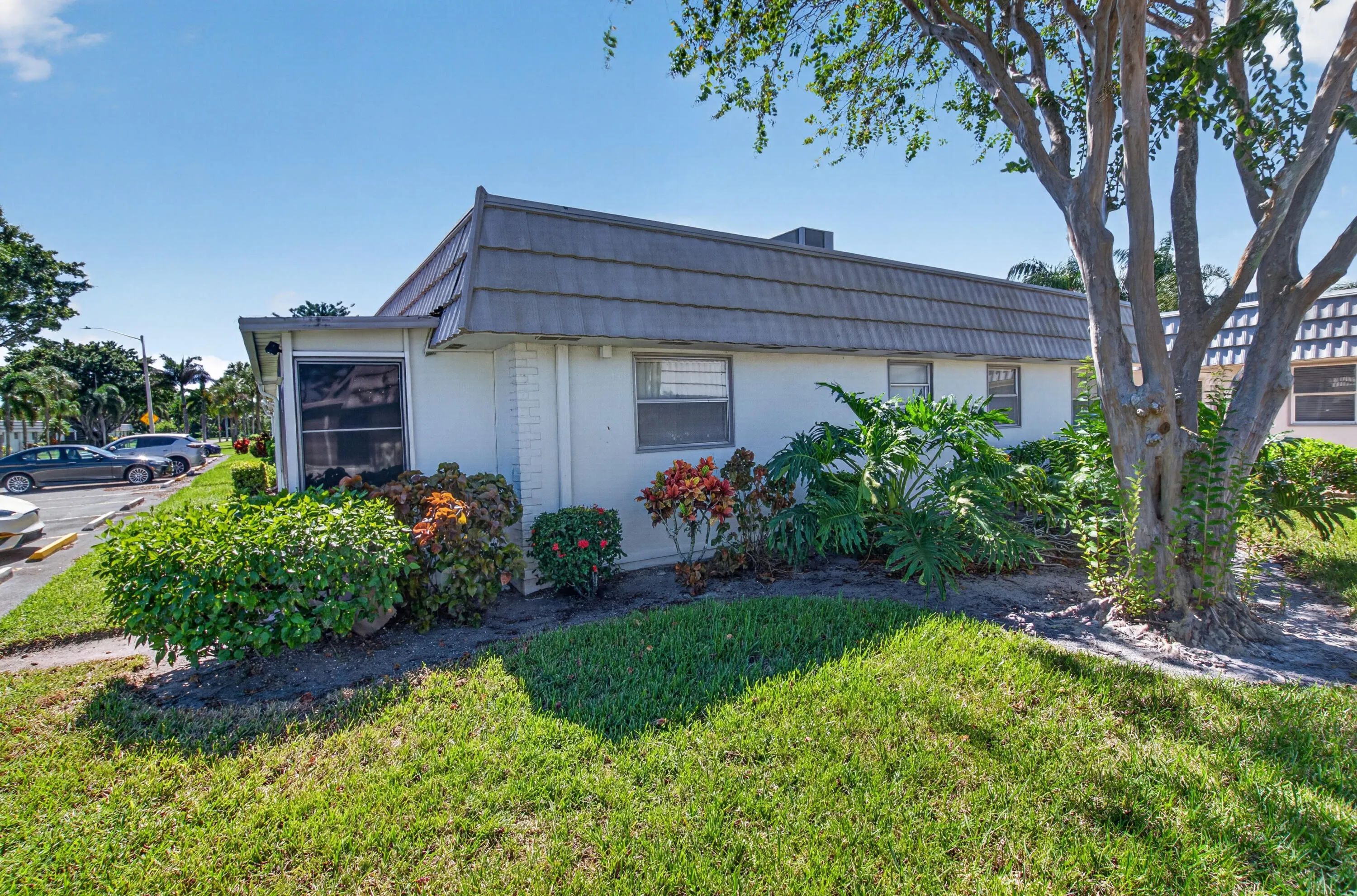 152 VALENCIA G Boulevard