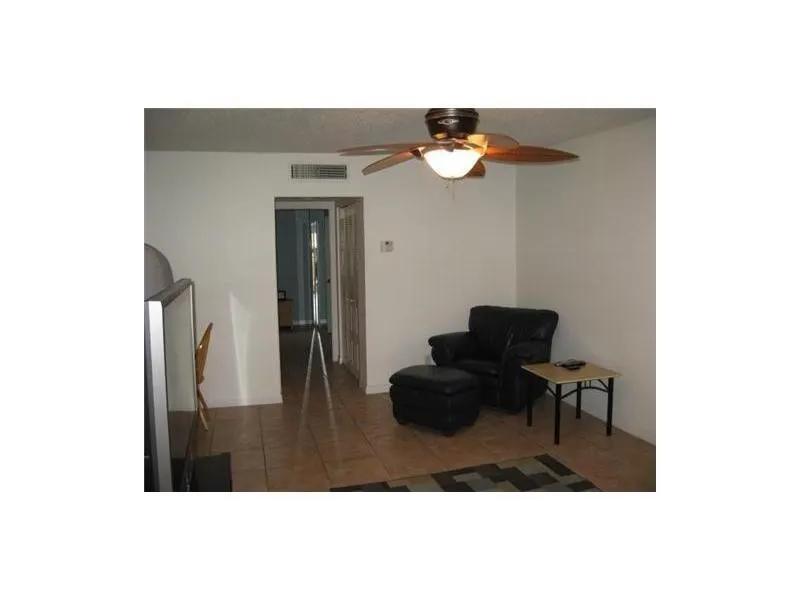 2400 NE 10th Street NE #305