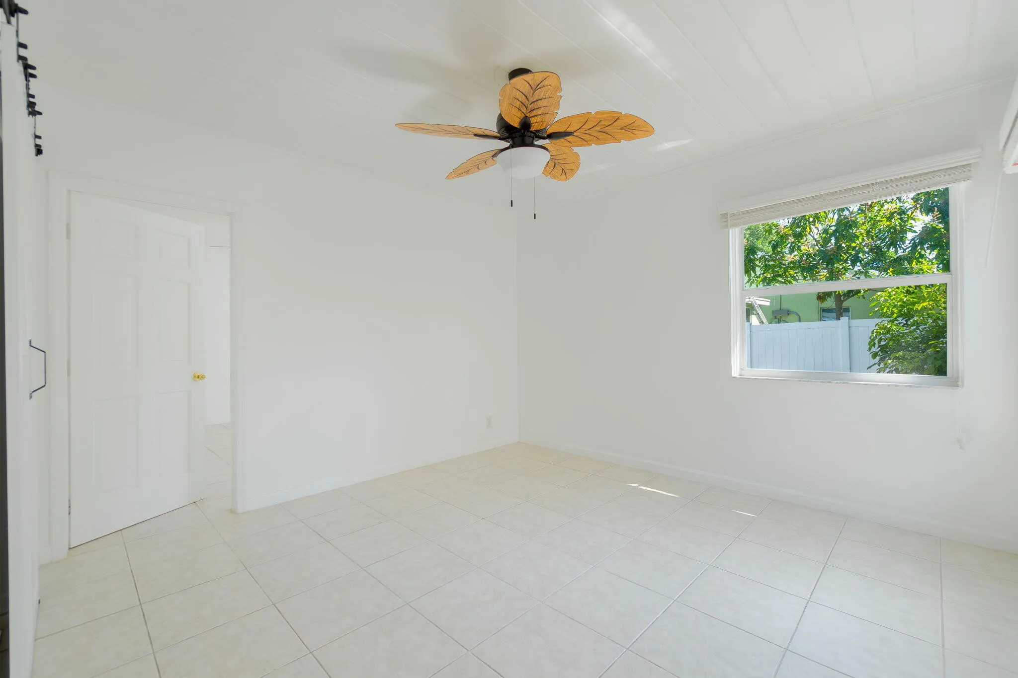 214 NE 11th Street ##B