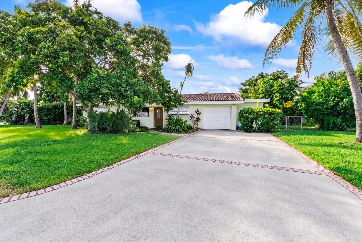 410 NE 36th Street