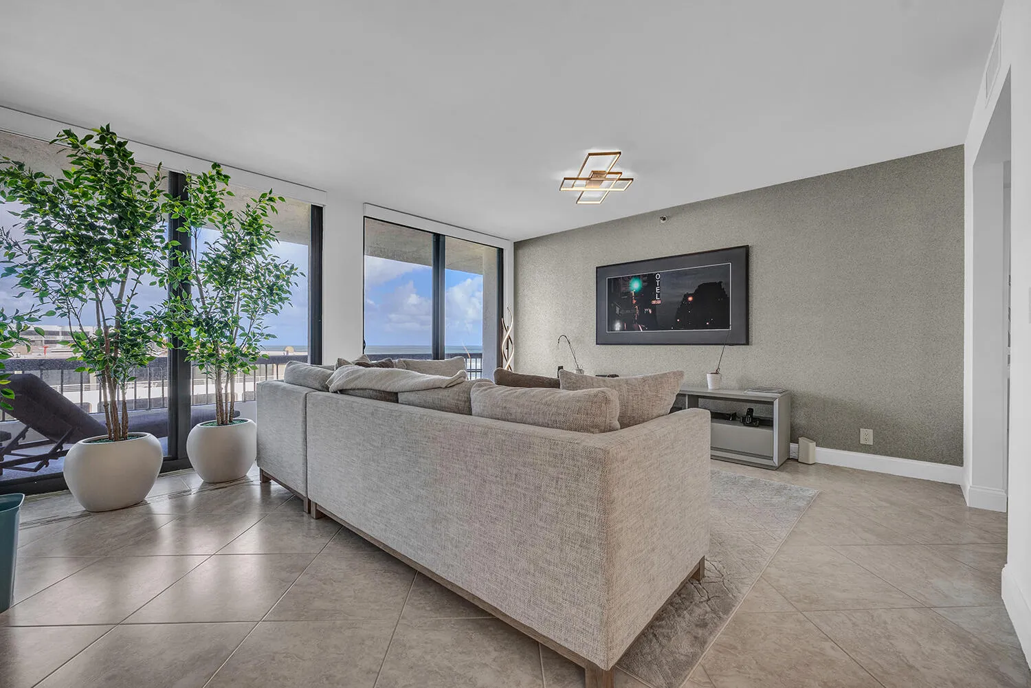 2660 S OCEAN Boulevard #602N