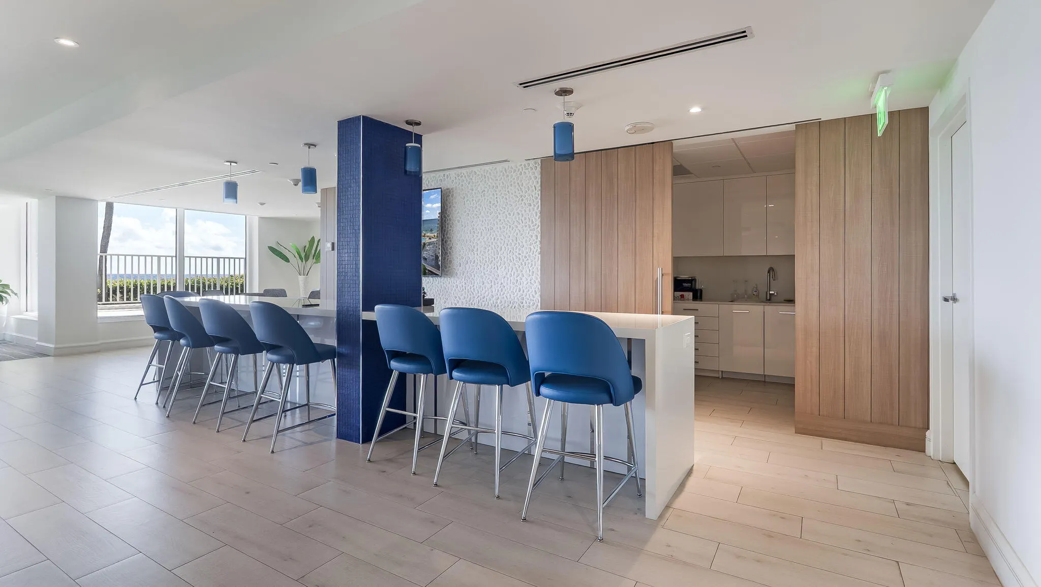 3211 S OCEAN Boulevard #401