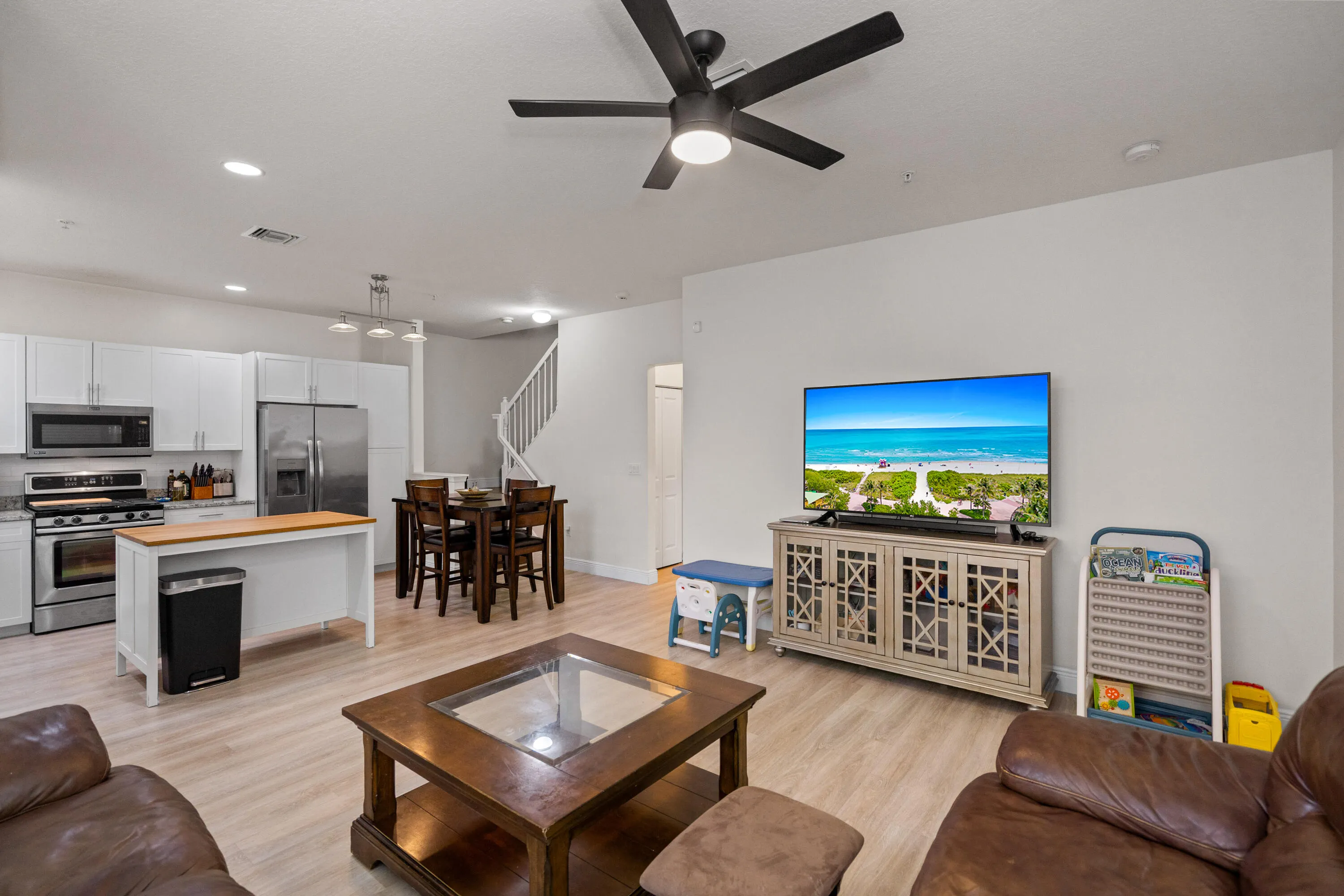 12641 NW 32nd Manor