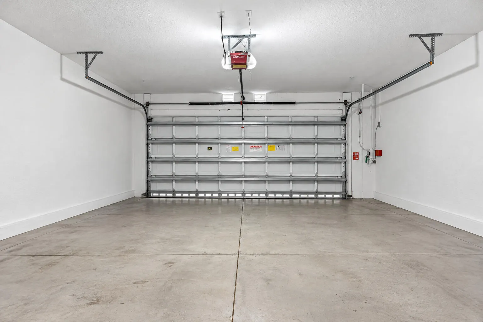 12641 NW 32nd Manor