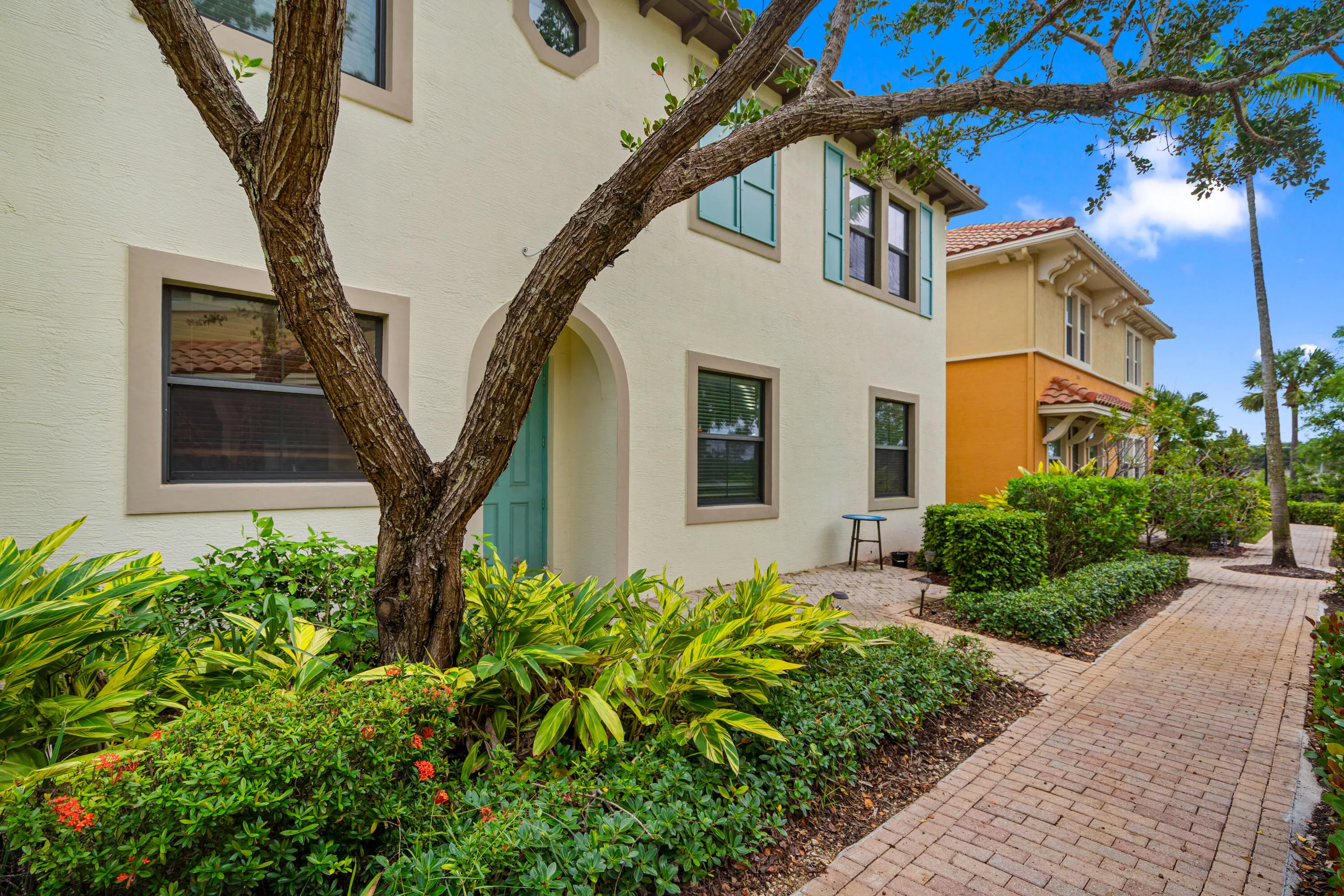 12641 NW 32nd Manor
