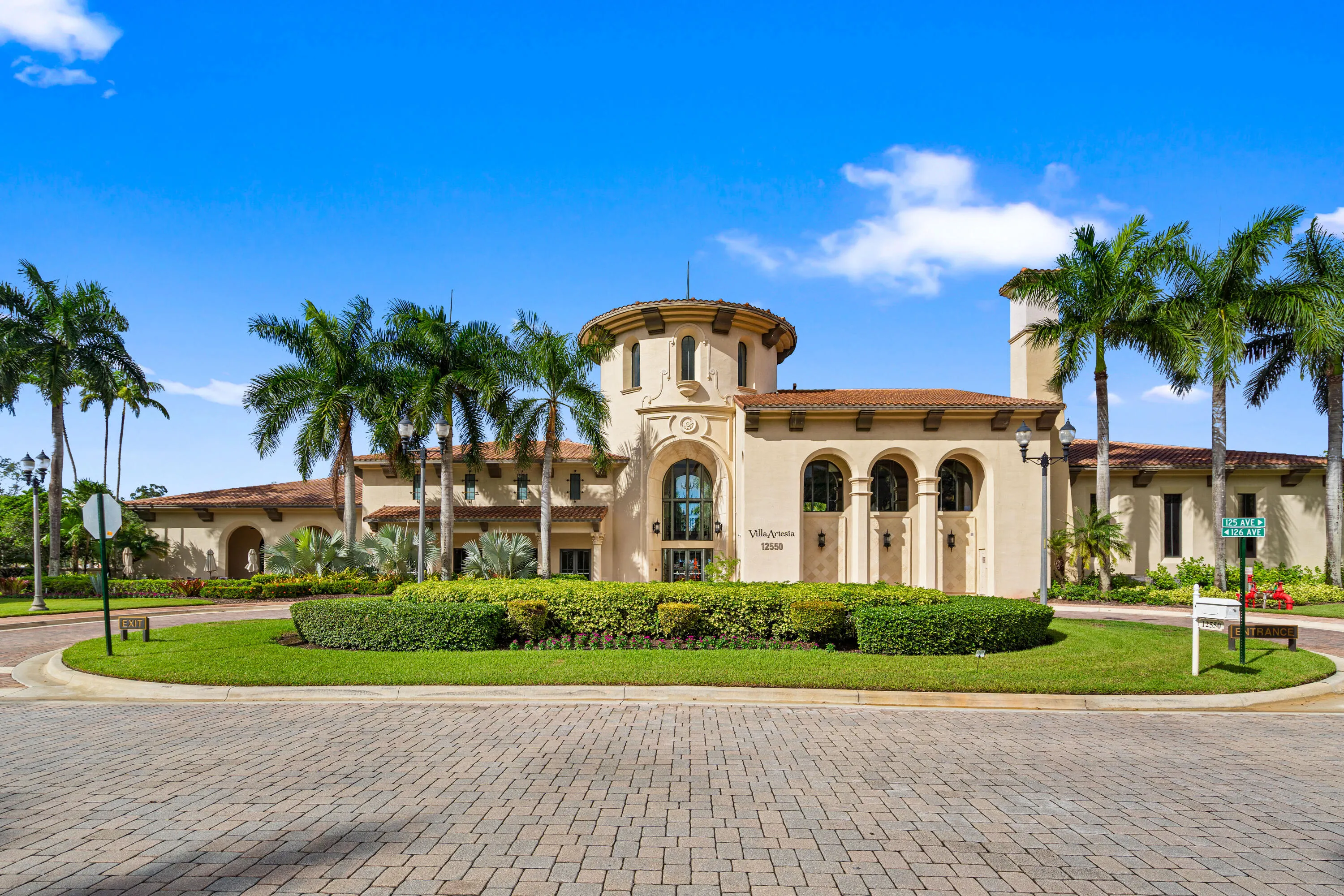 12641 NW 32nd Manor