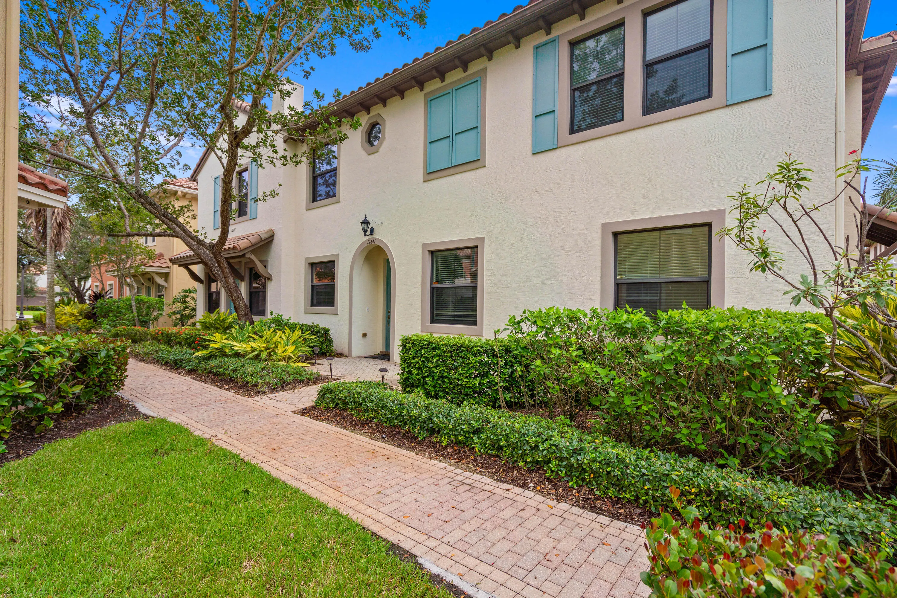 12641 NW 32nd Manor