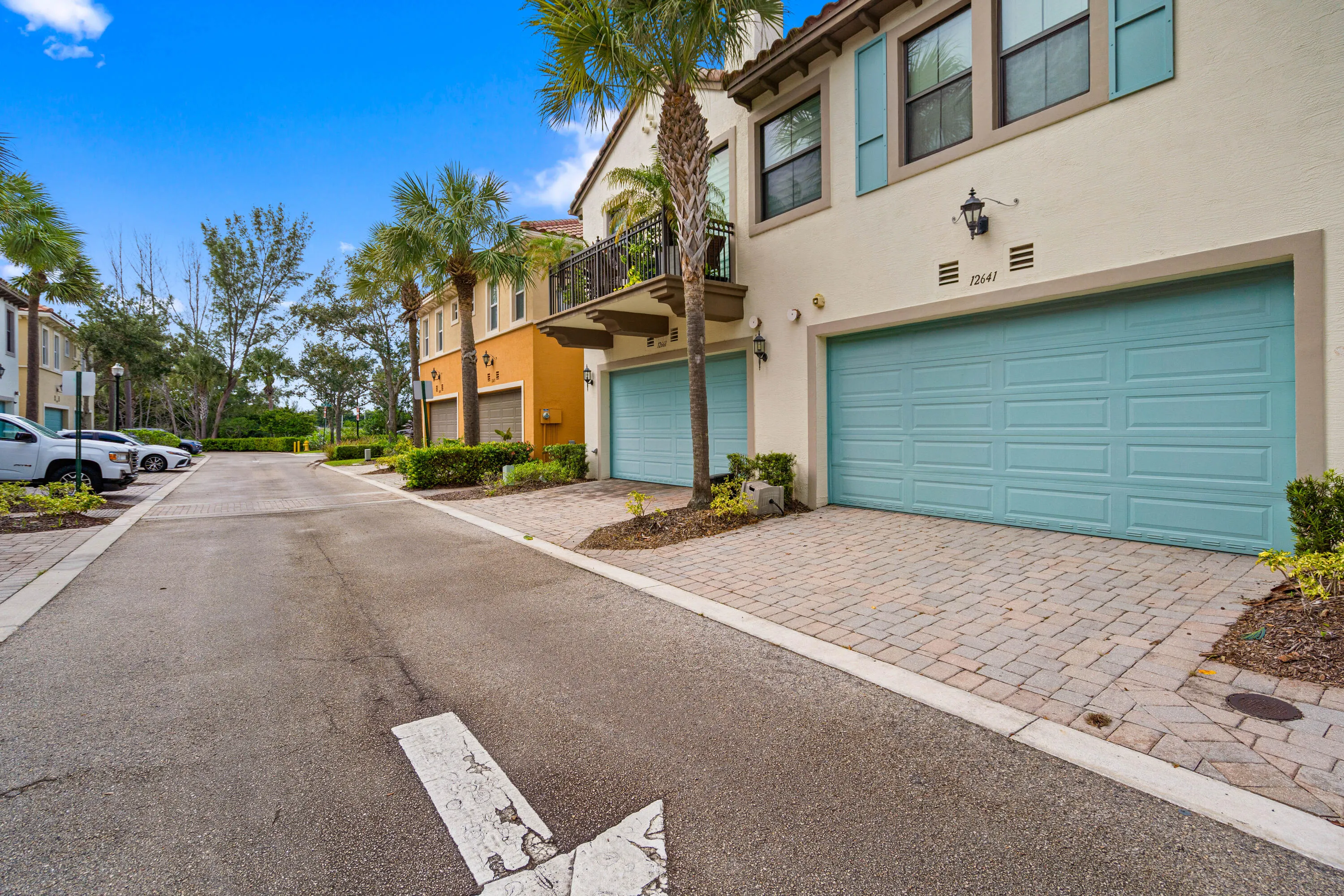 12641 NW 32nd Manor