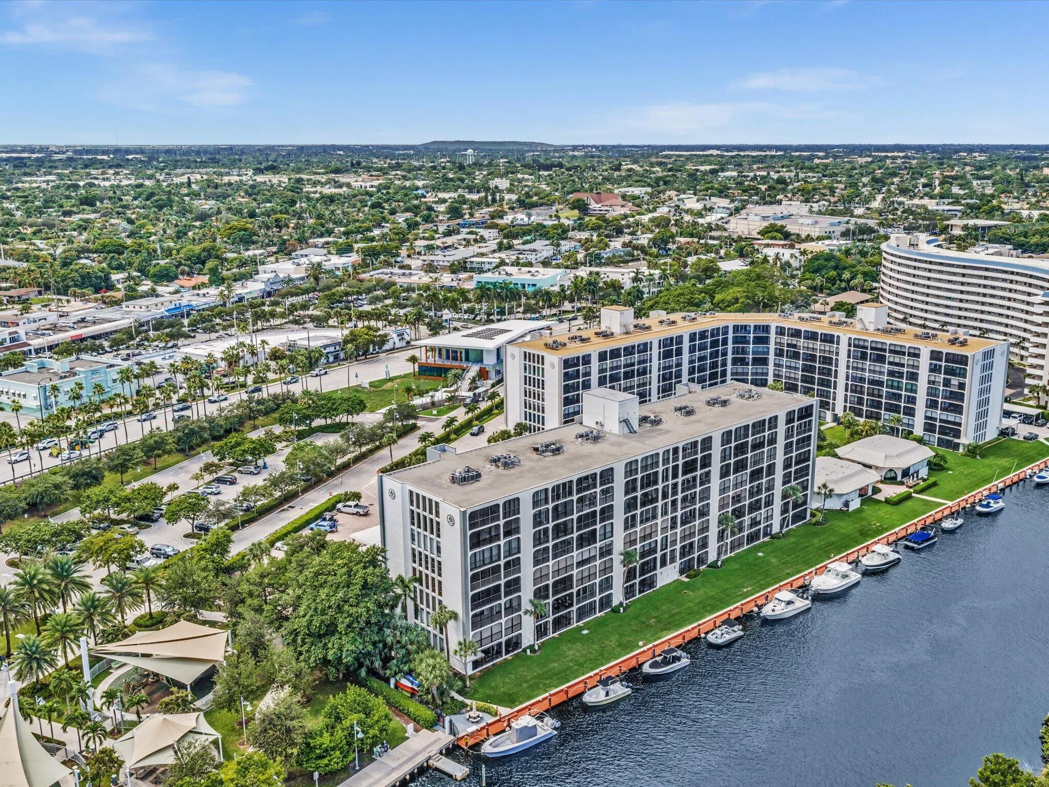 1631 RIVERVIEW Road #701