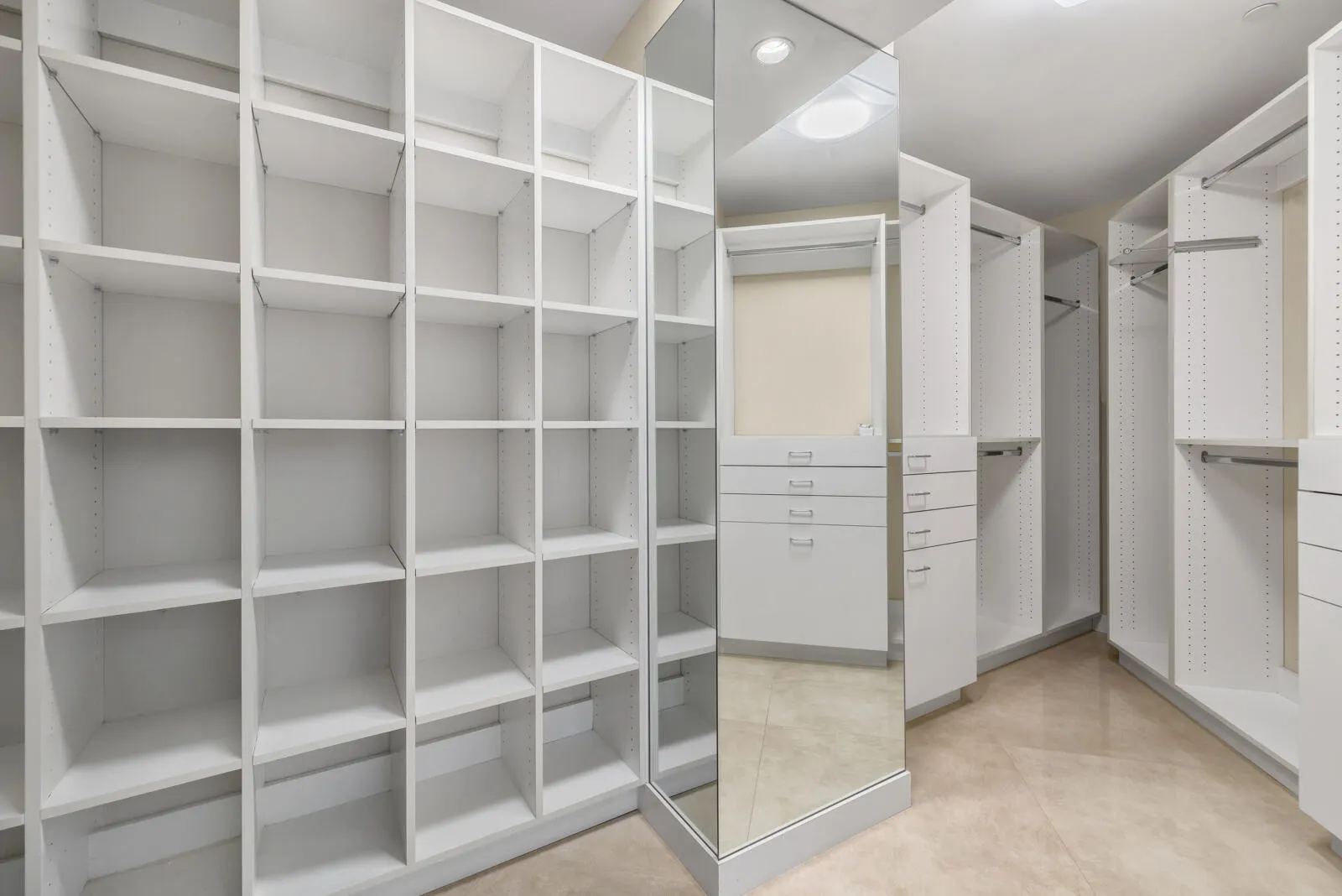 301 N Birch Road #7N