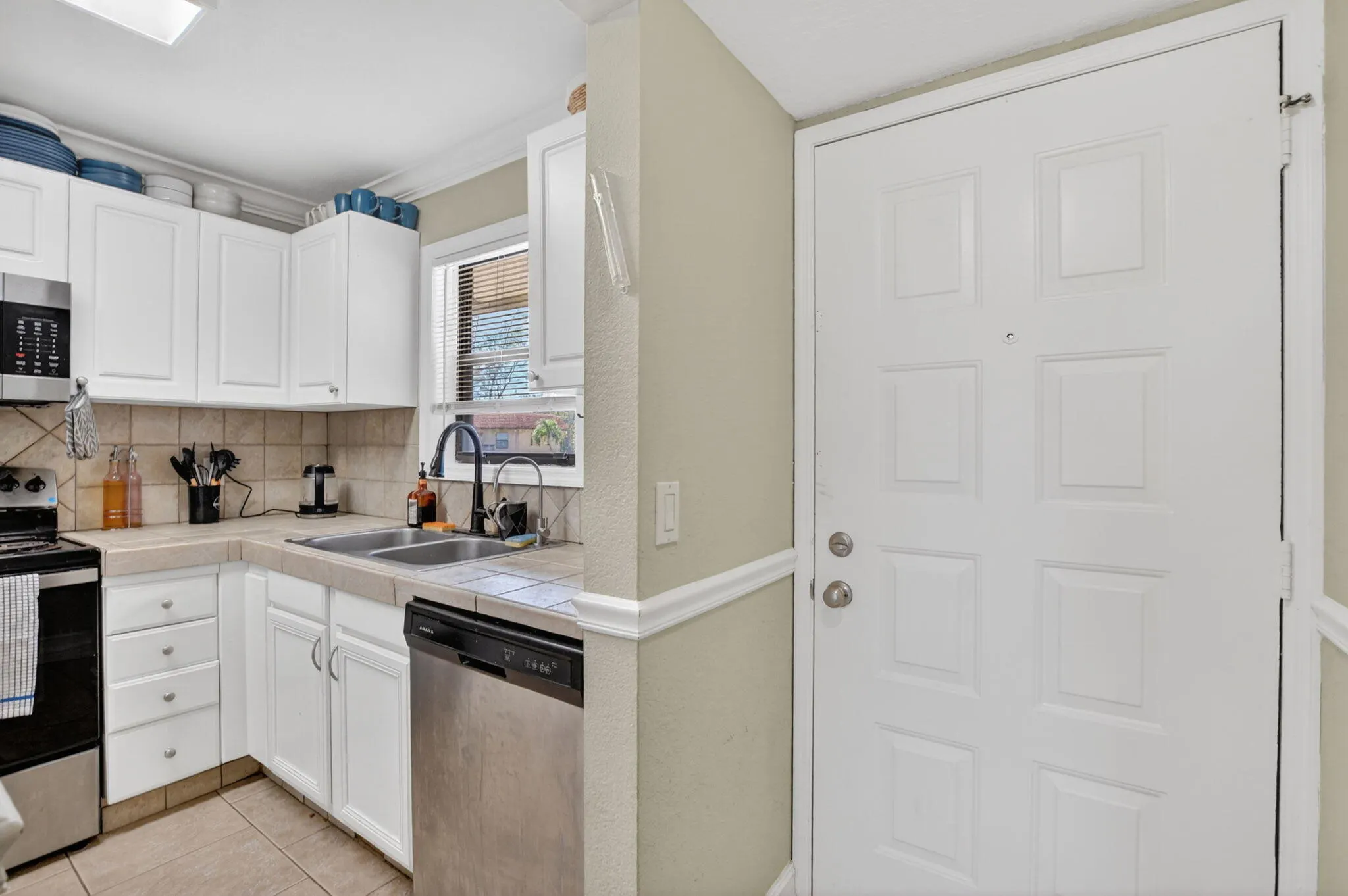 21895 LAKE FOREST Circle #201