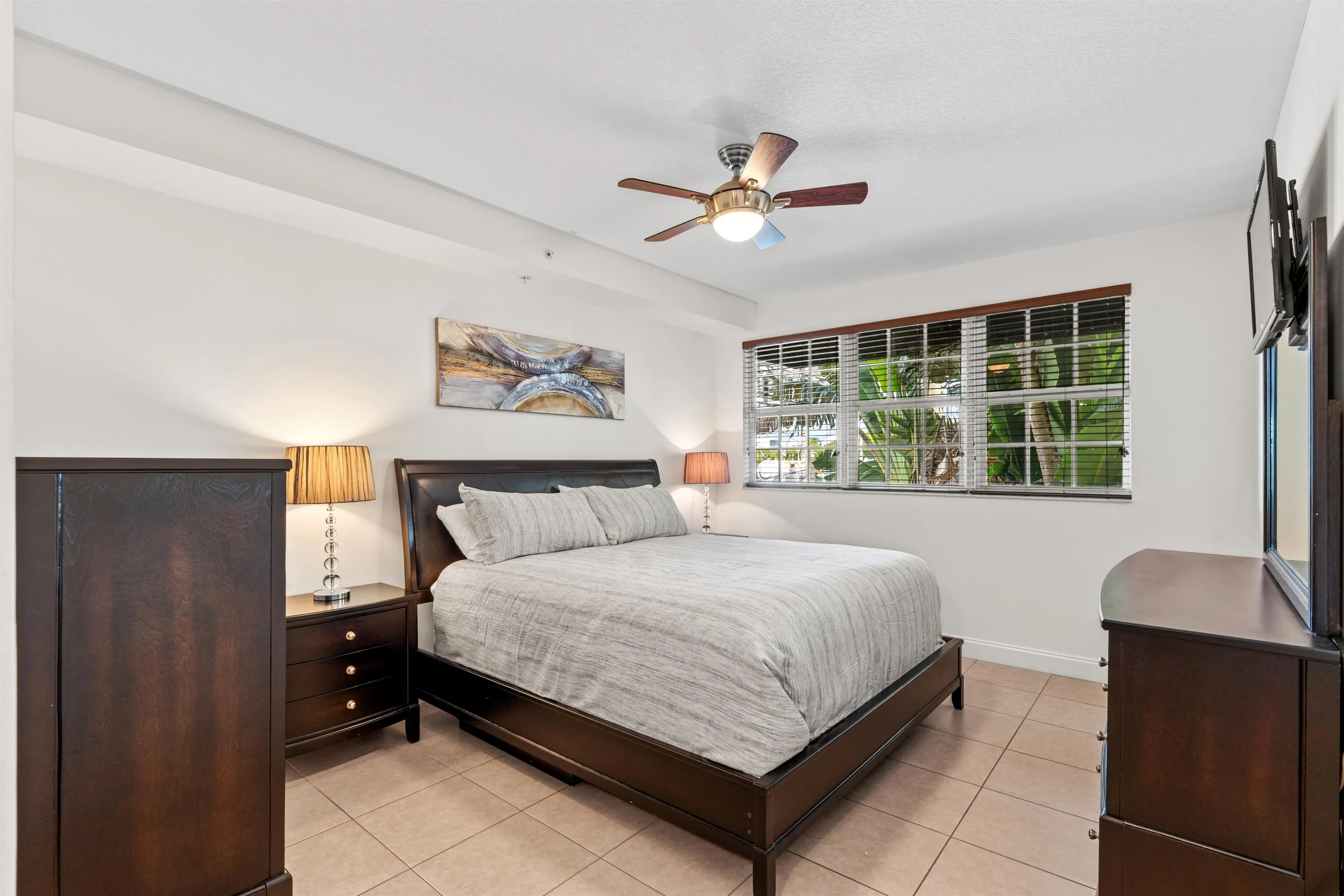 225 NE 1ST Street #214
