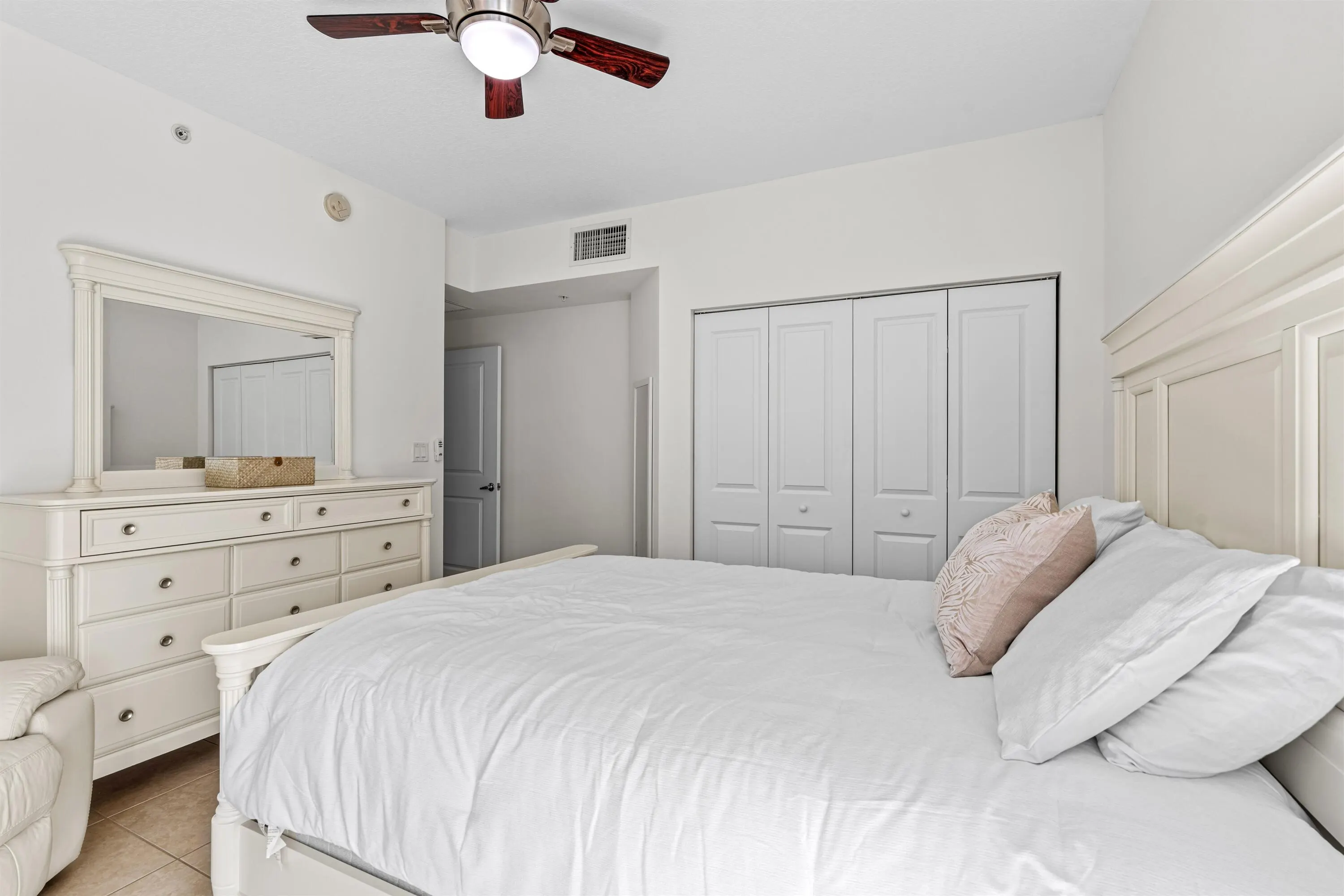 225 NE 1ST Street #214