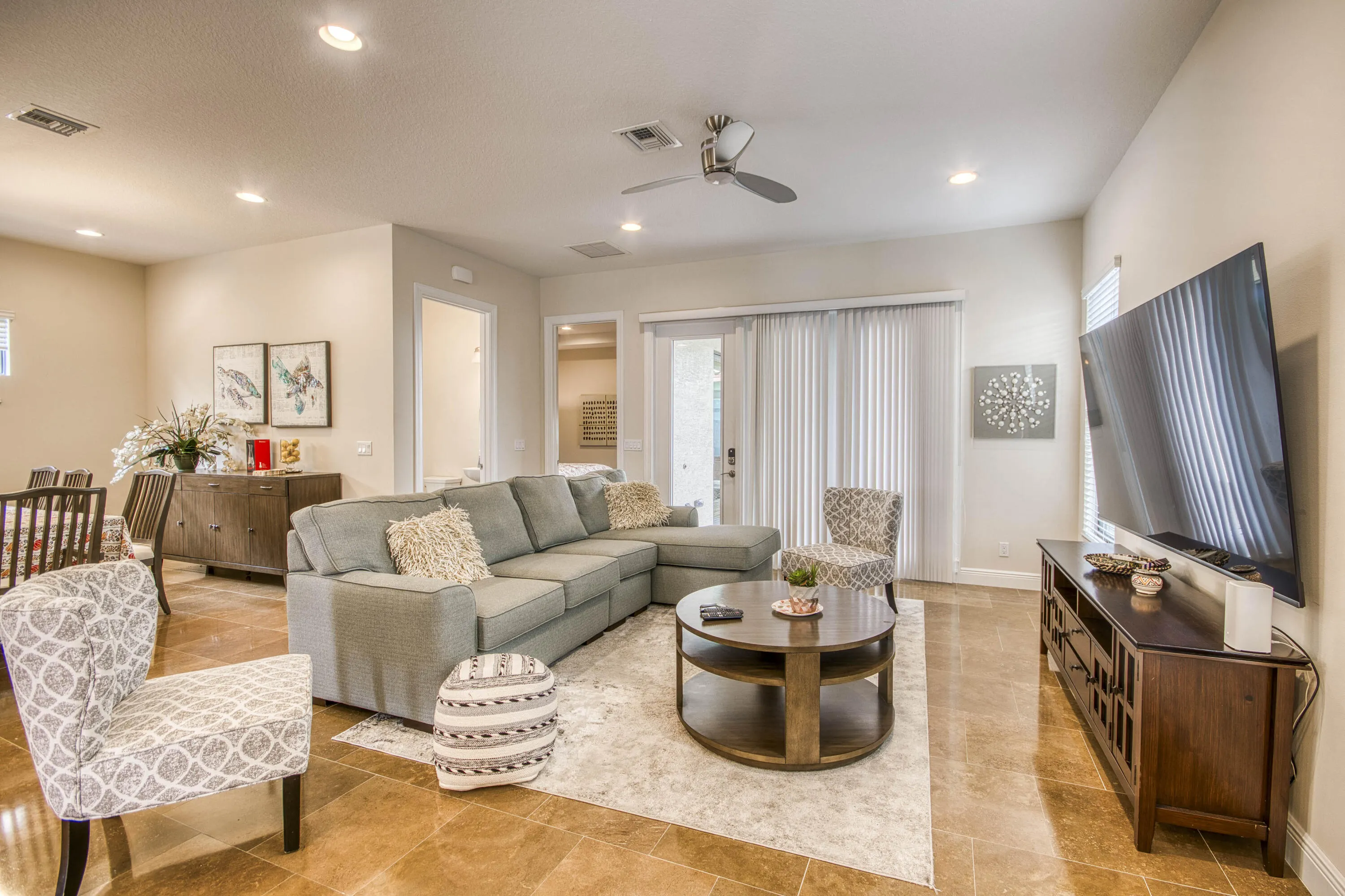 8023 Hobbes Way