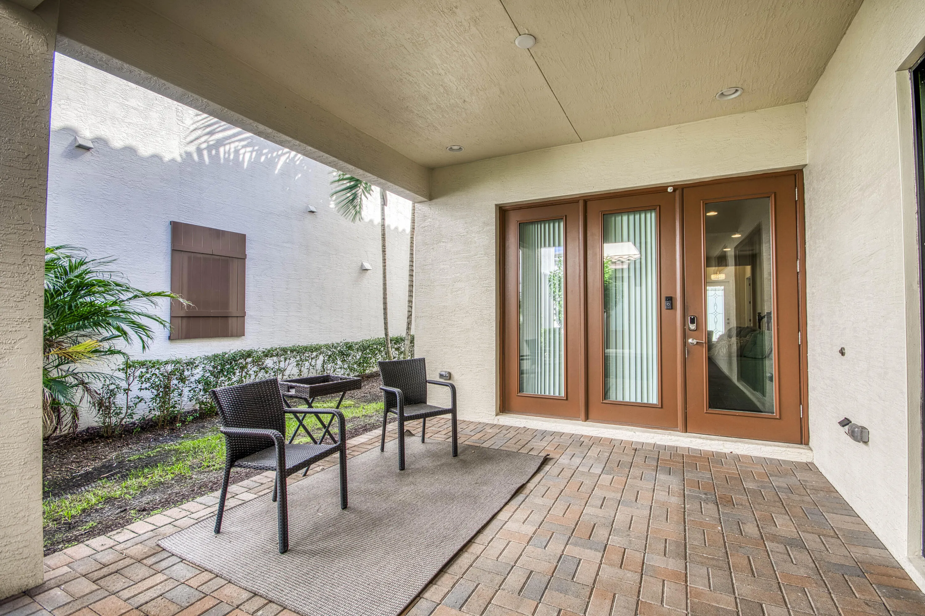 8023 Hobbes Way