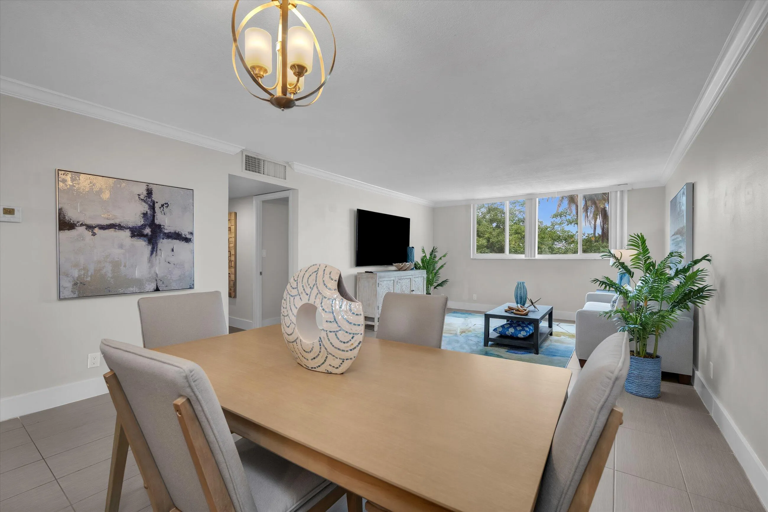 601 N Ocean Boulevard