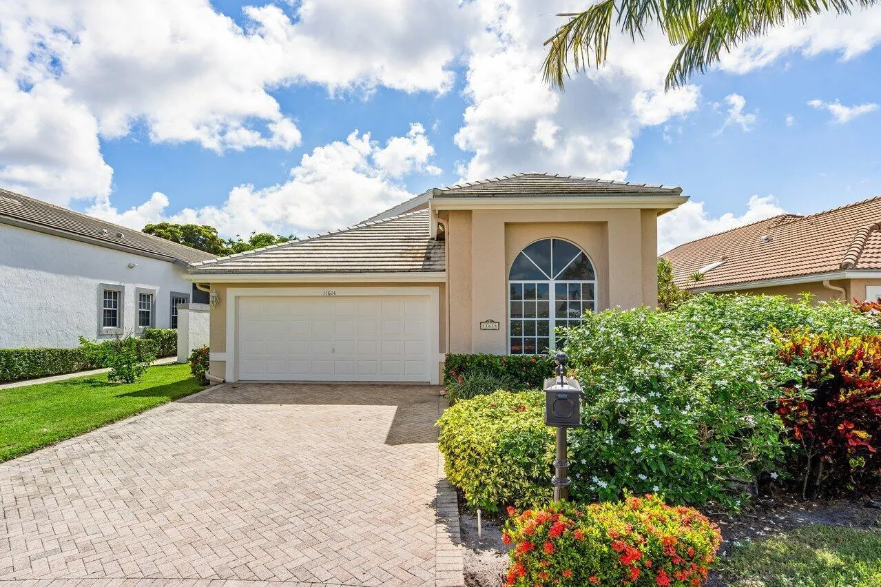 11614 CREEKSIDE Drive