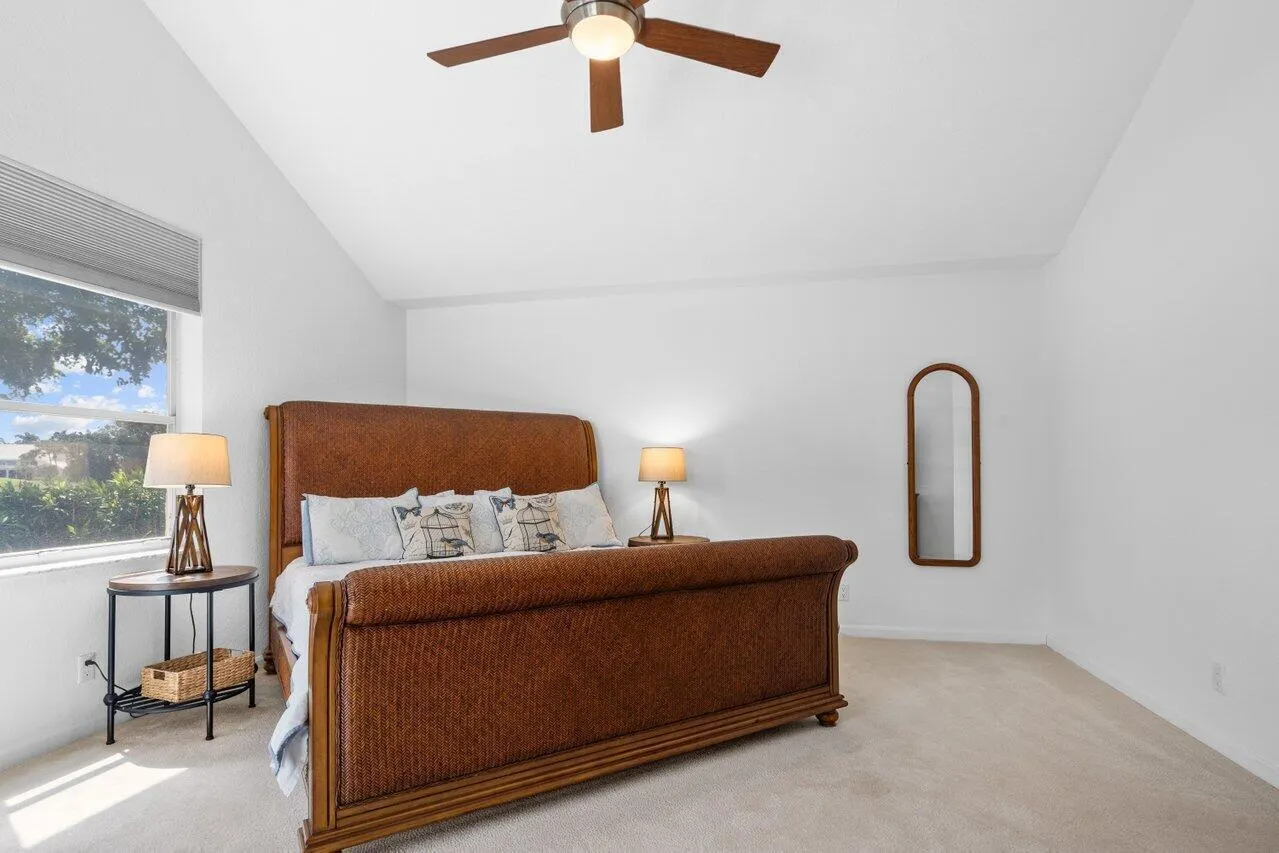 11614 CREEKSIDE Drive