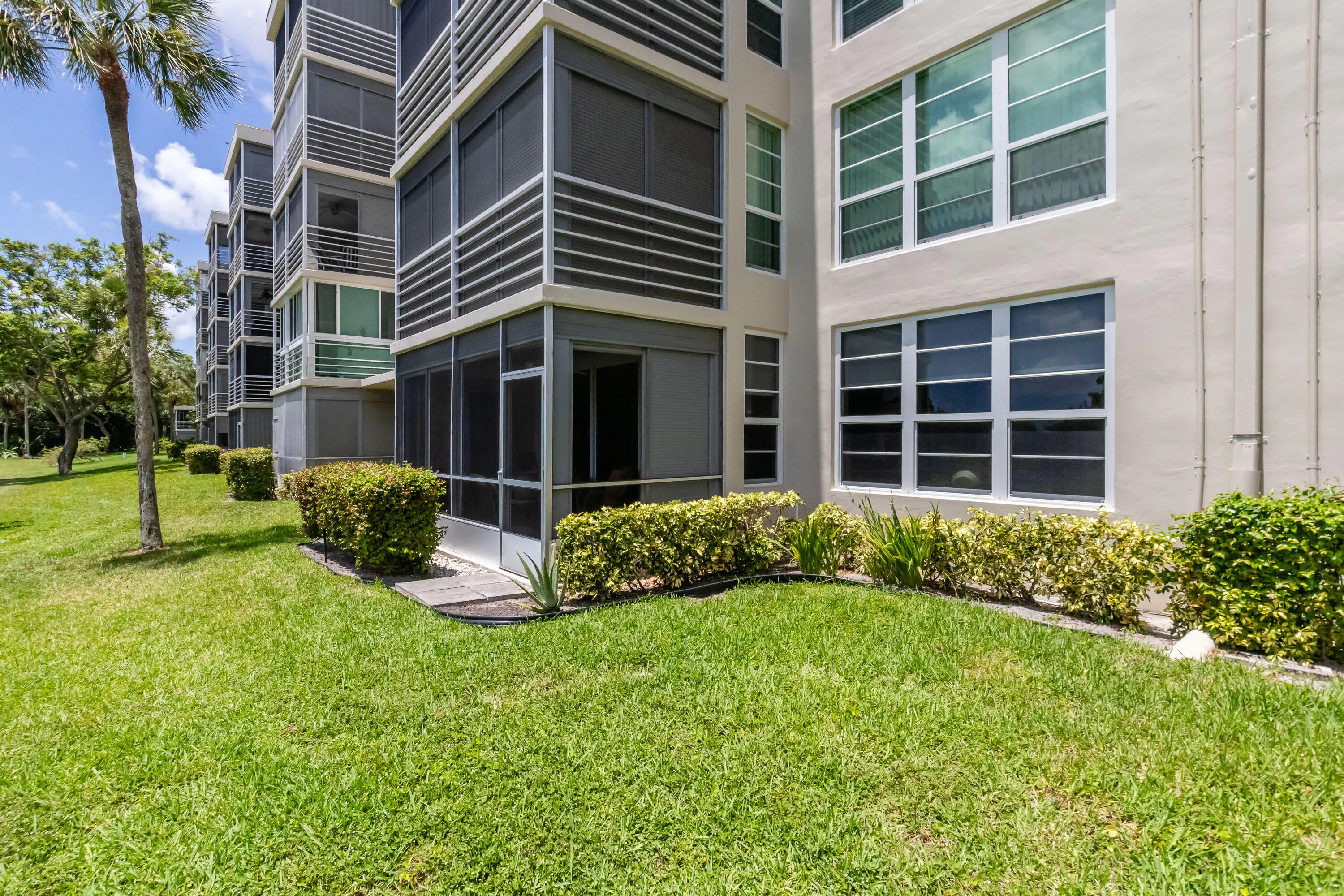 808 Cypress Boulevard #106