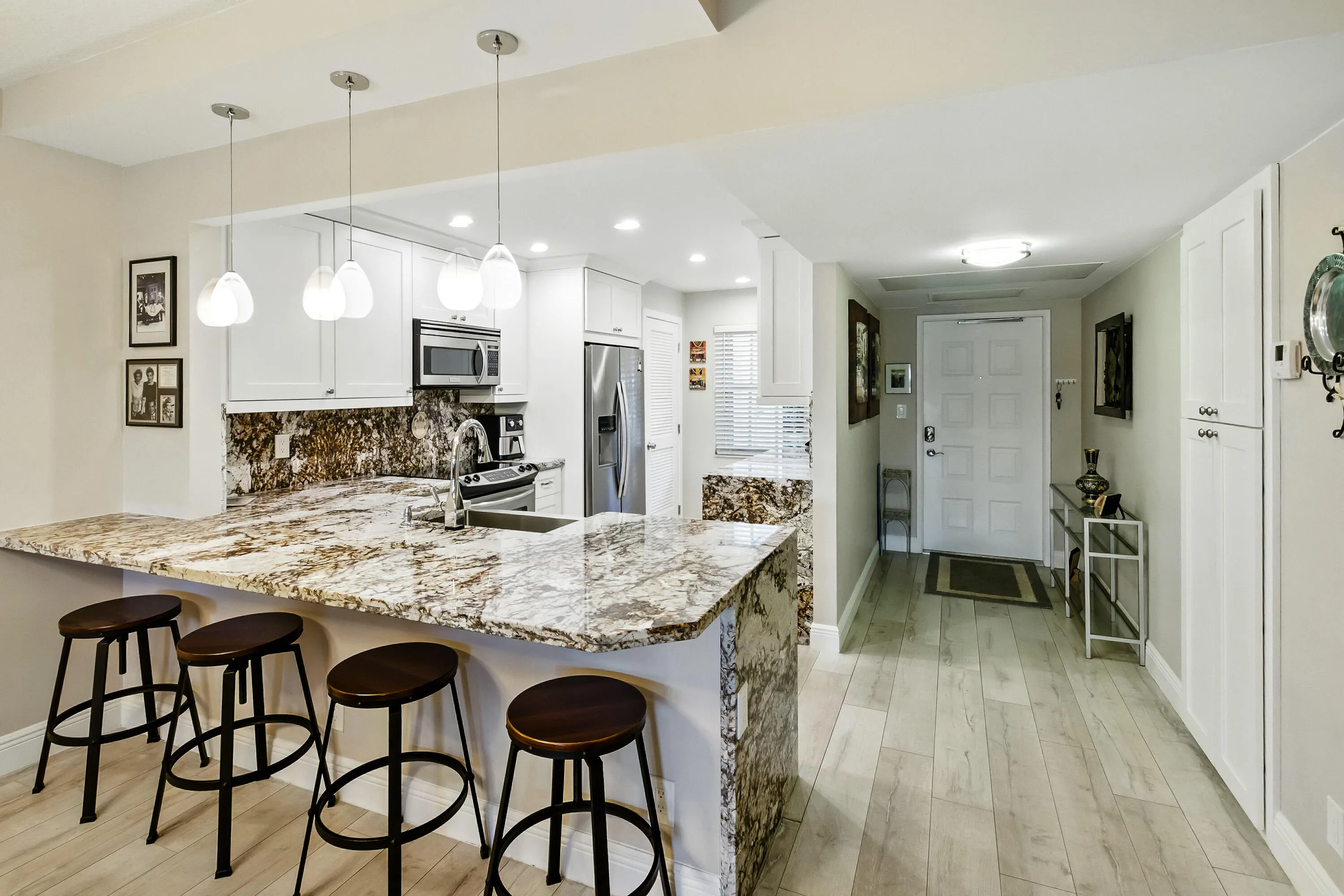 808 Cypress Boulevard #106