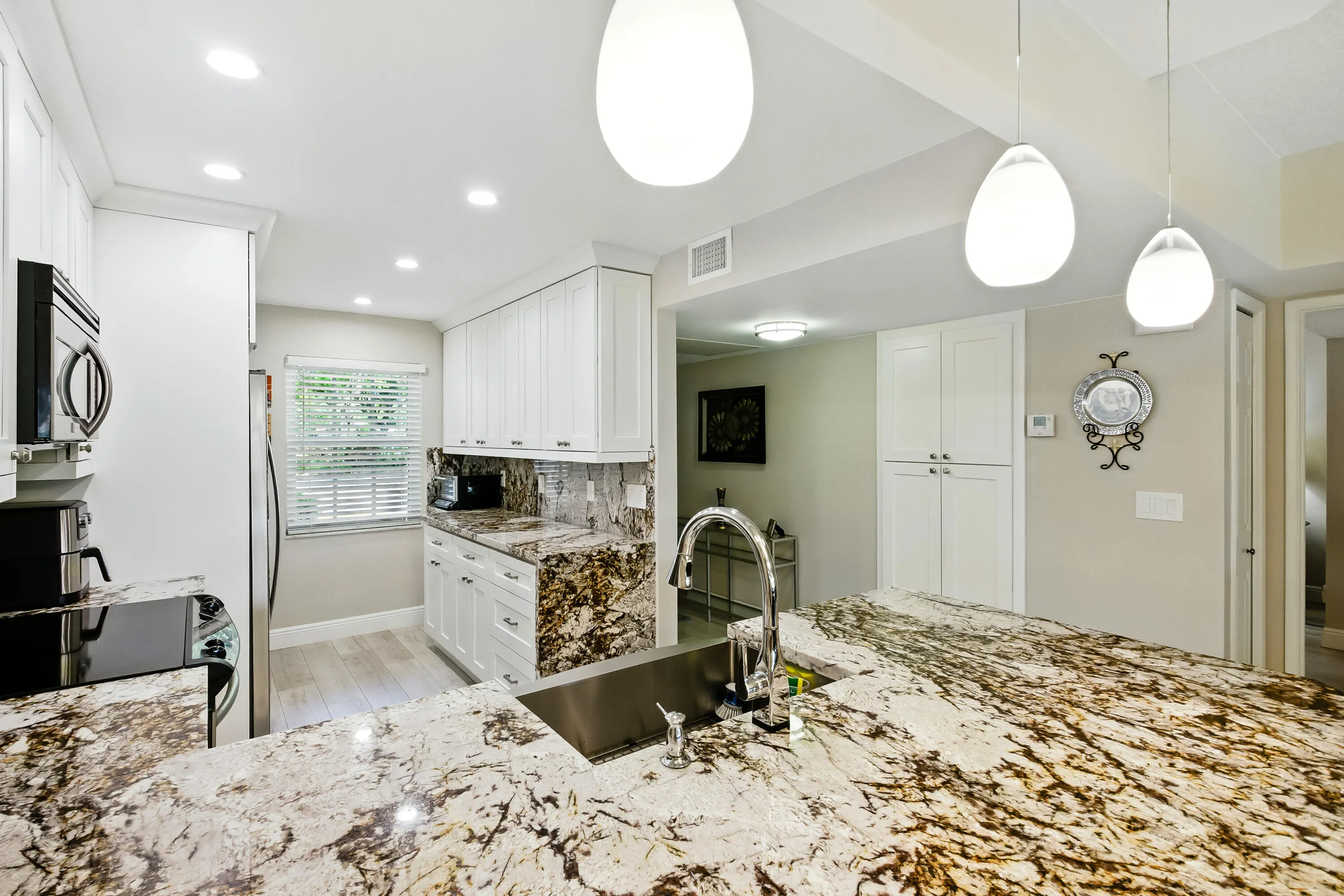 808 Cypress Boulevard #106