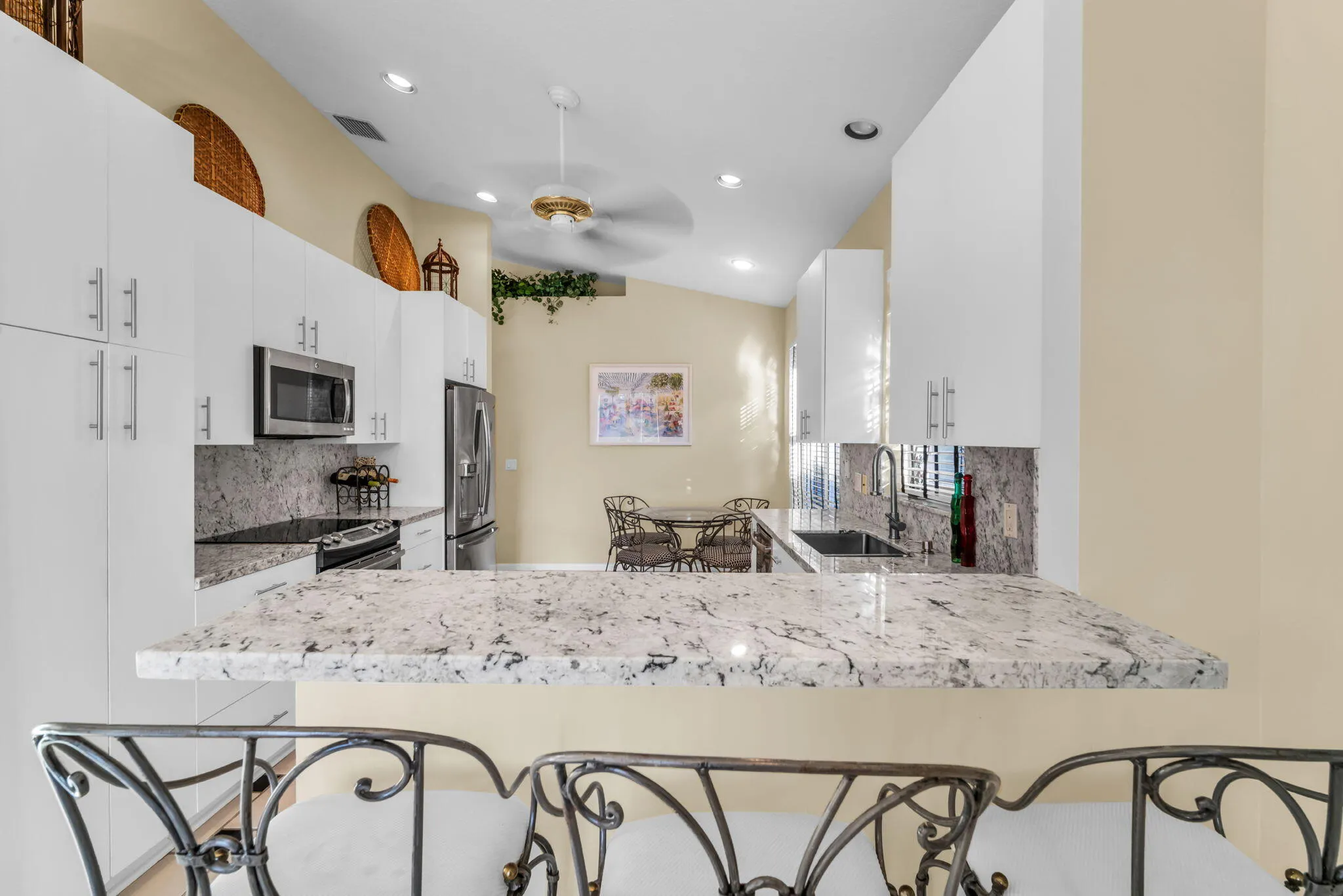 23313 TORRE Circle
